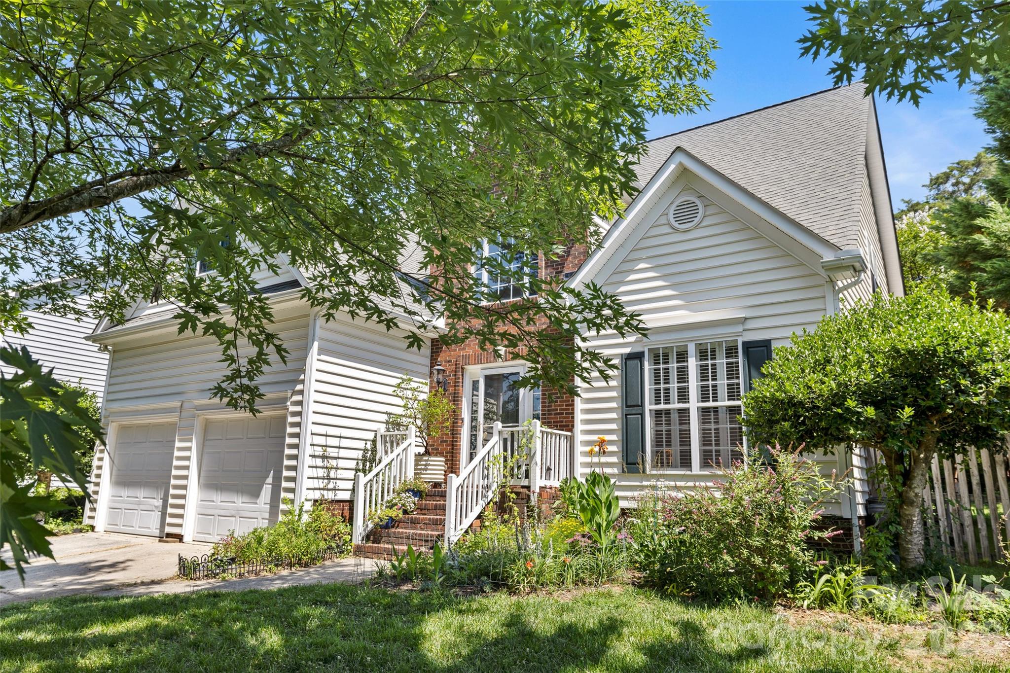 1116 Blueberry Lane — Charlotte