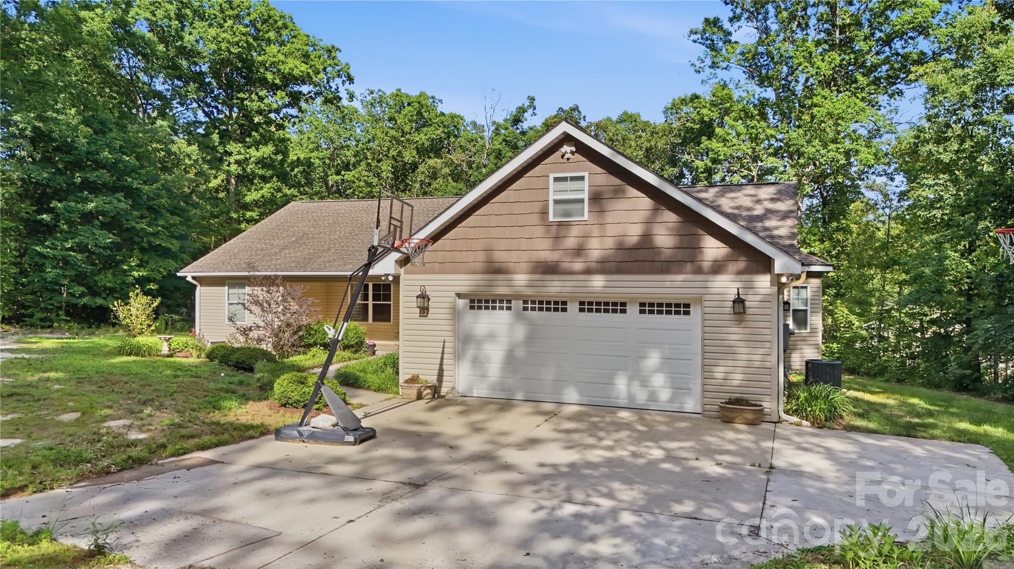 1555 Riverview Road — Lincolnton