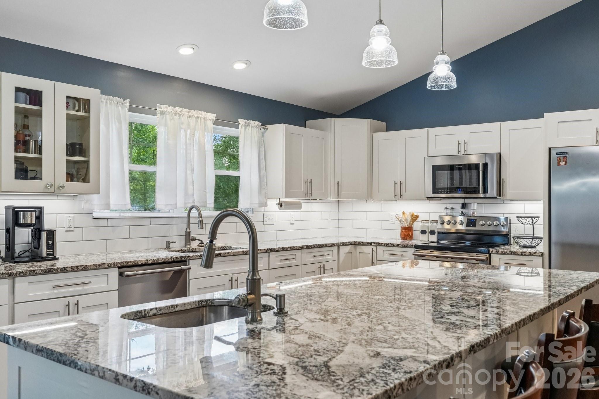1555 Riverview Road — Lincolnton