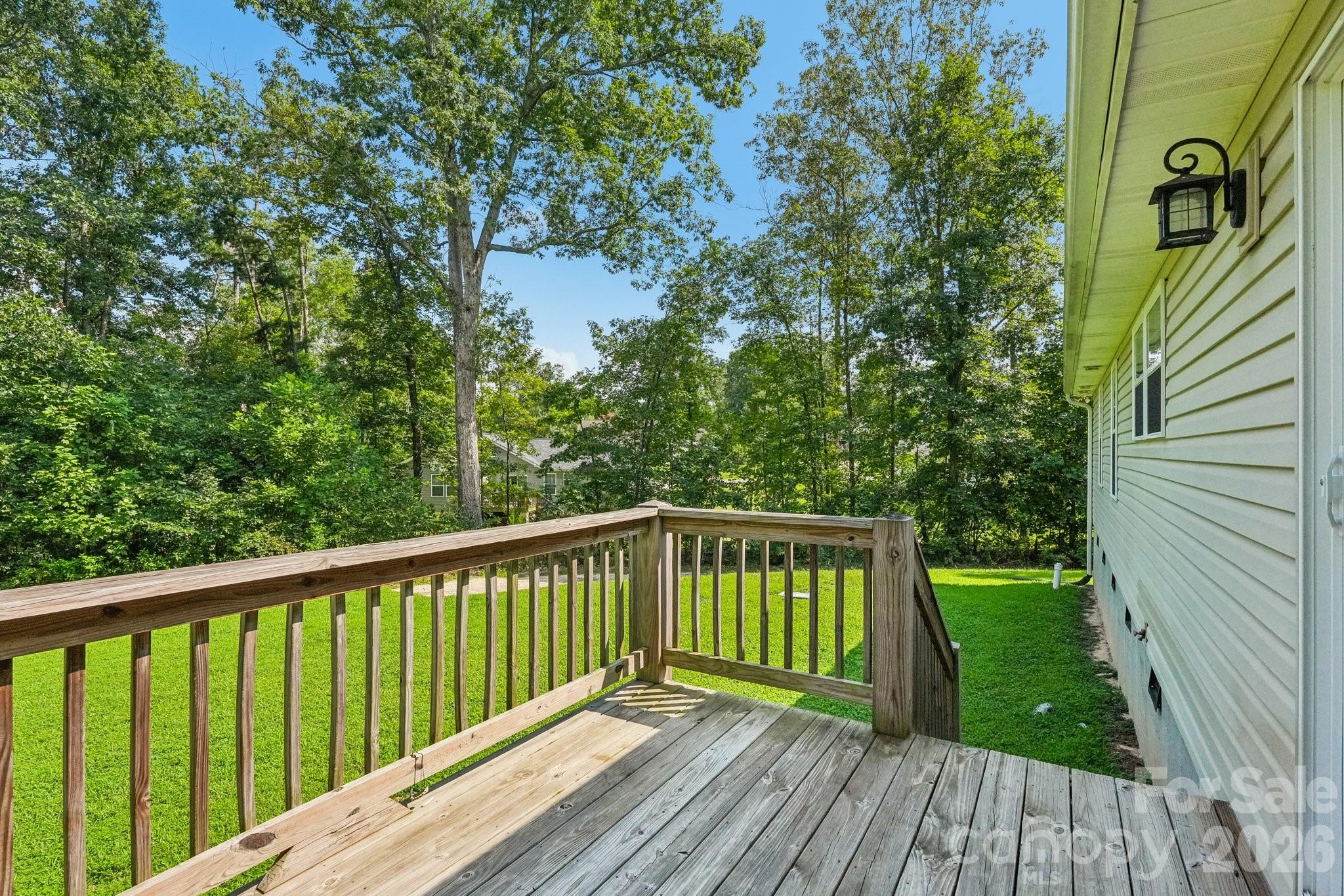 1555 Riverview Road — Lincolnton