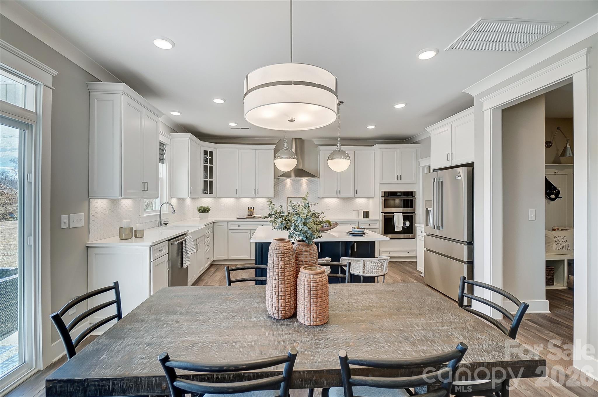 7205 Farmingdale Lane — Harrisburg