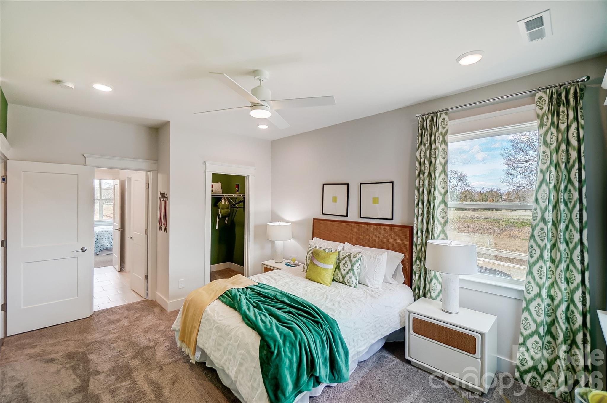 7205 Farmingdale Lane — Harrisburg