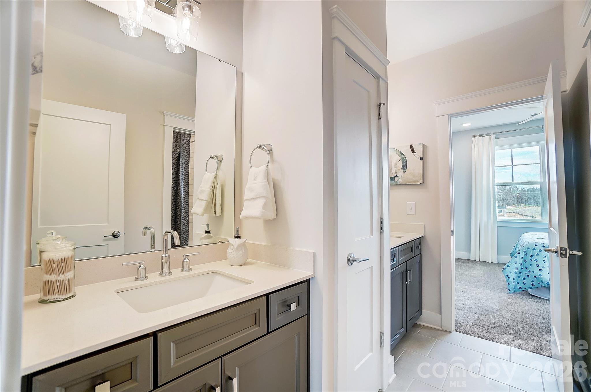 7205 Farmingdale Lane — Harrisburg