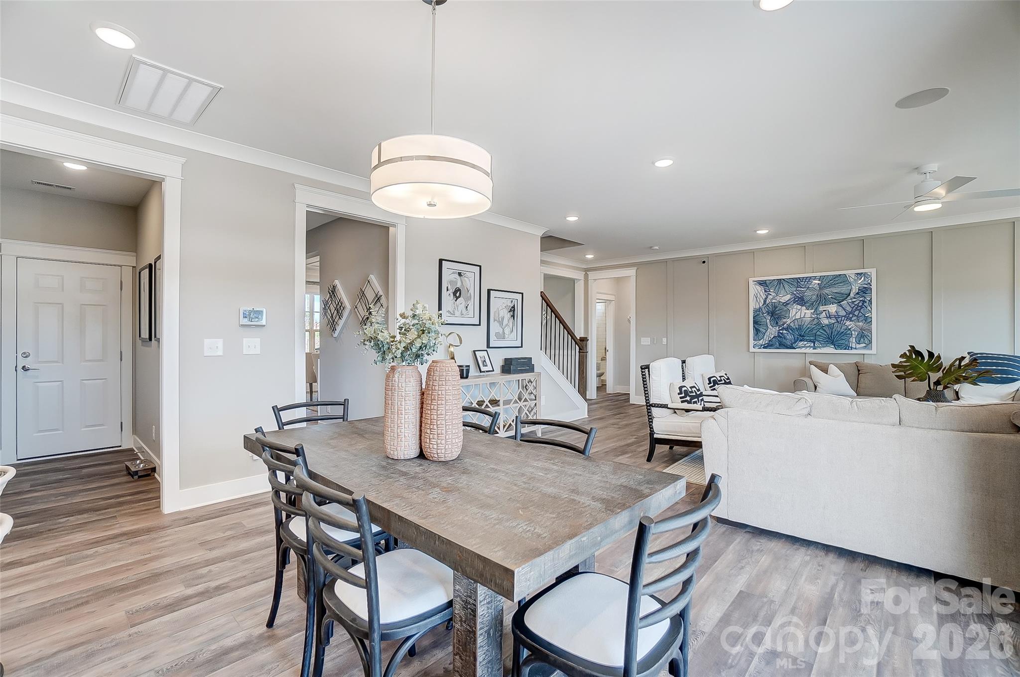 7205 Farmingdale Lane — Harrisburg