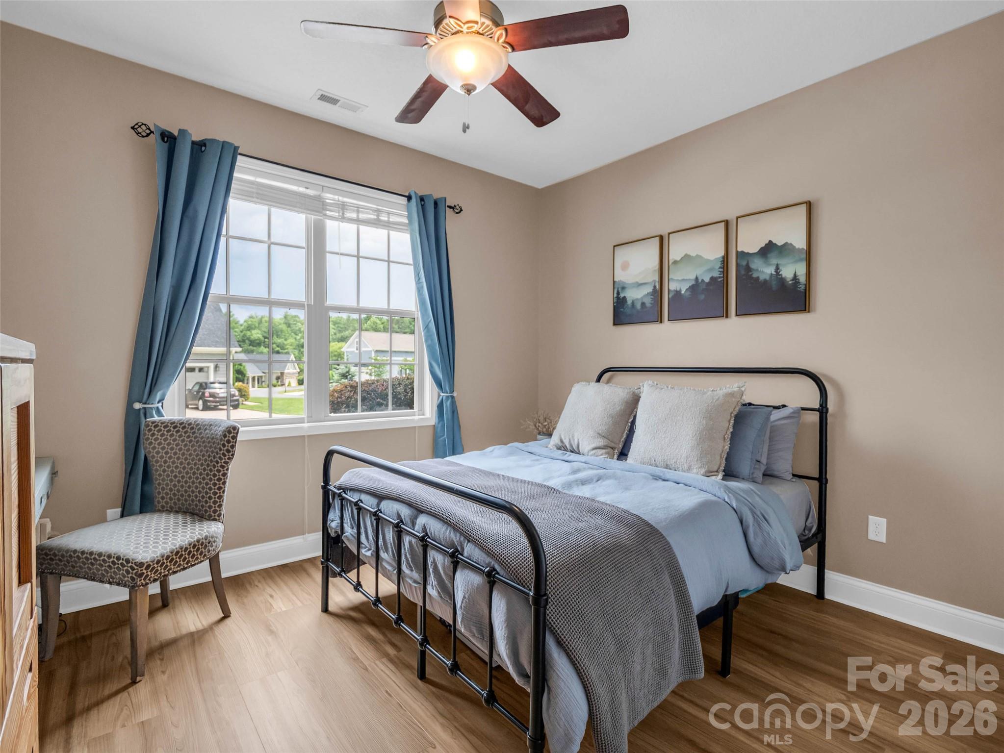 17 Black Iron Lane — Hendersonville