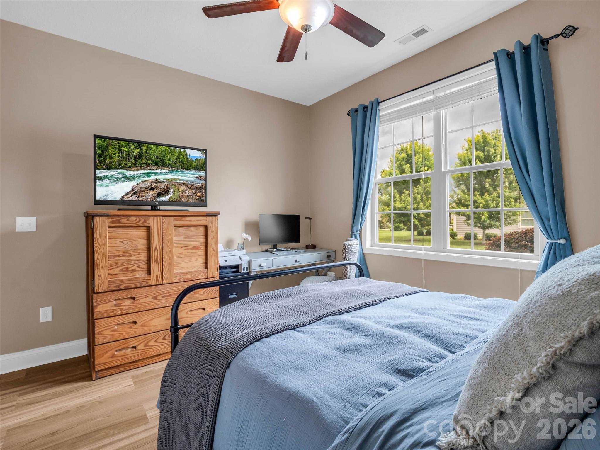 17 Black Iron Lane — Hendersonville