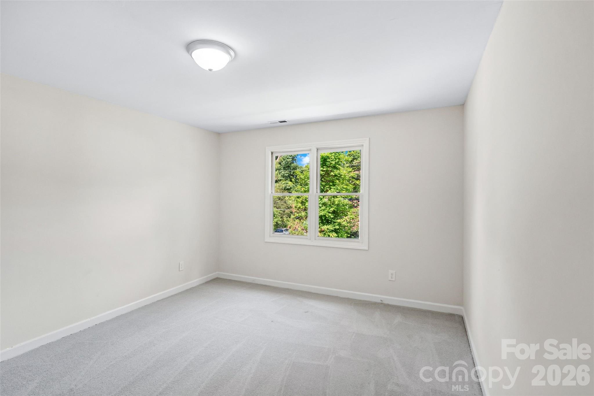 5516 Ilford Street — Charlotte