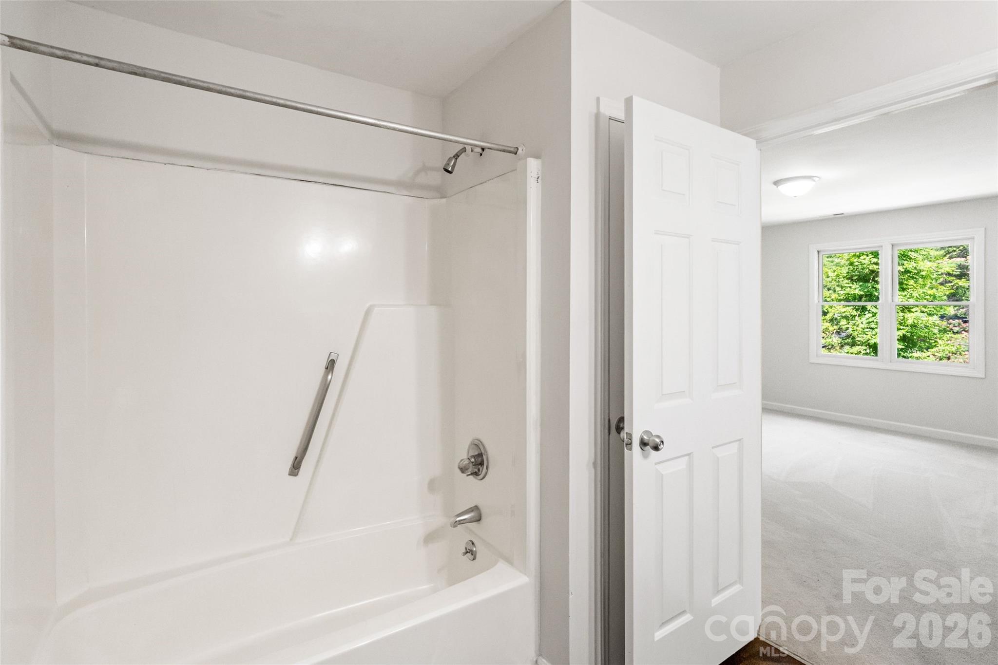 5516 Ilford Street — Charlotte