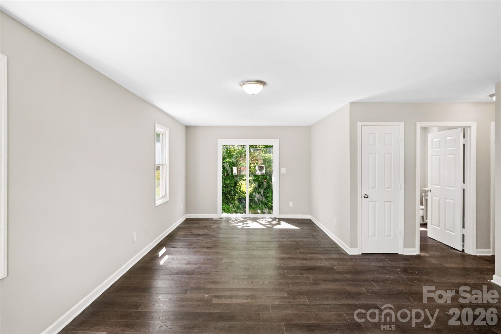 5516 Ilford Street — Charlotte