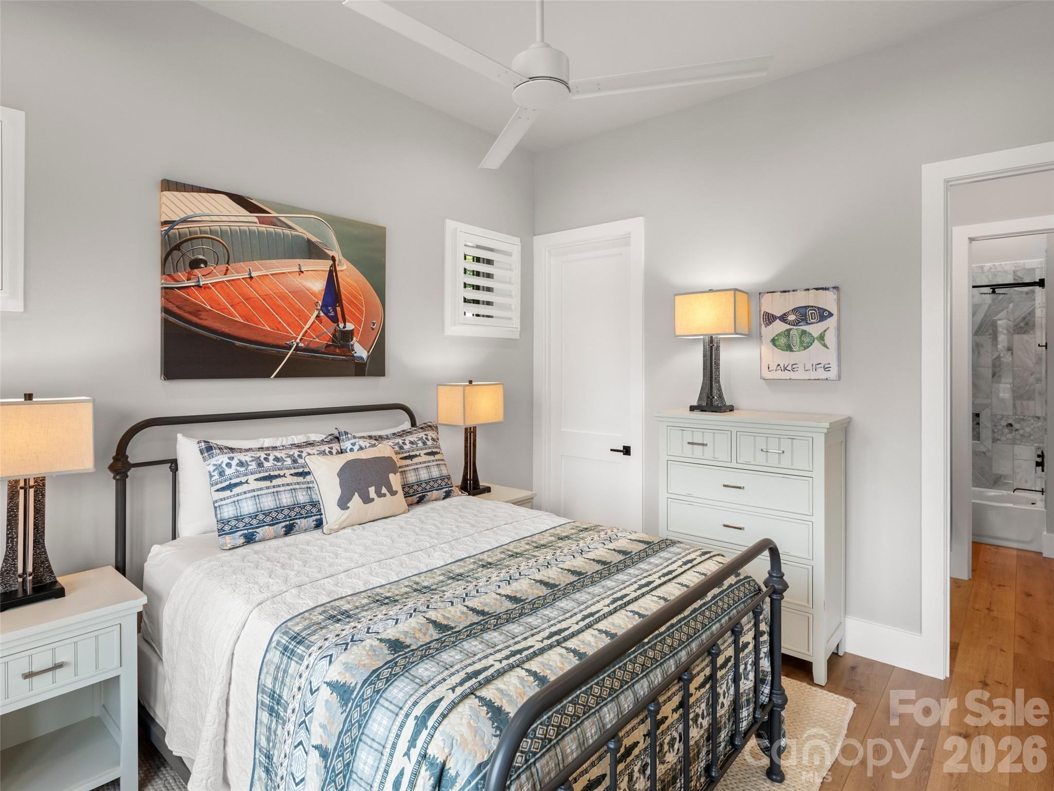 425 Dockside Drive — Nebo