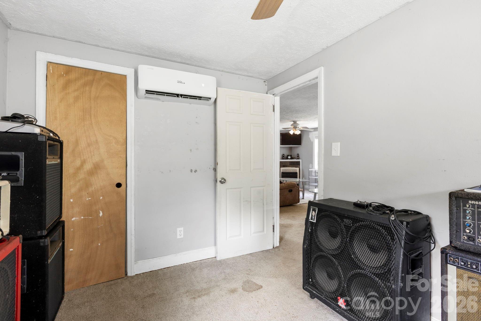 4 Mountain View Road — Asheville