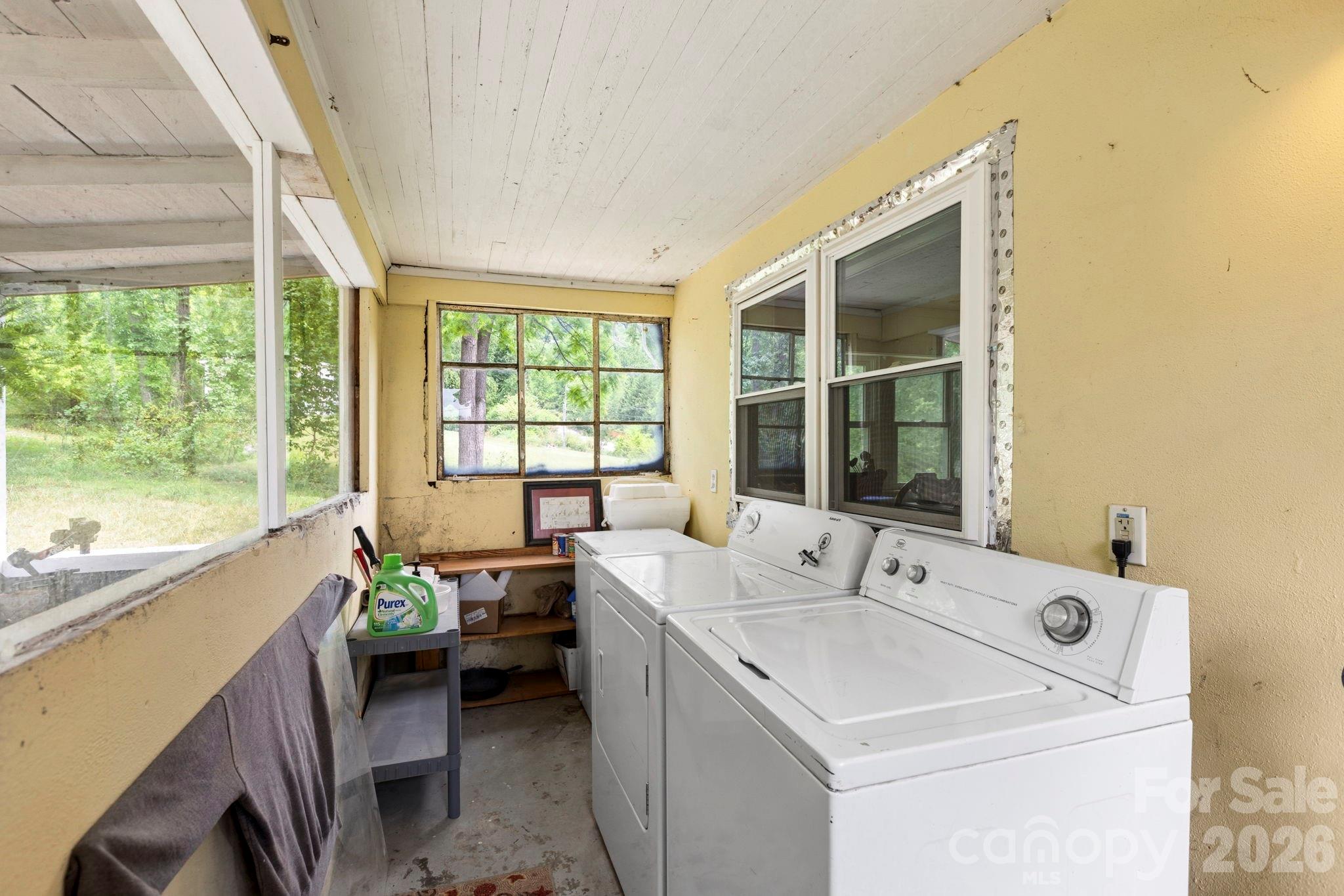 4 Mountain View Road — Asheville