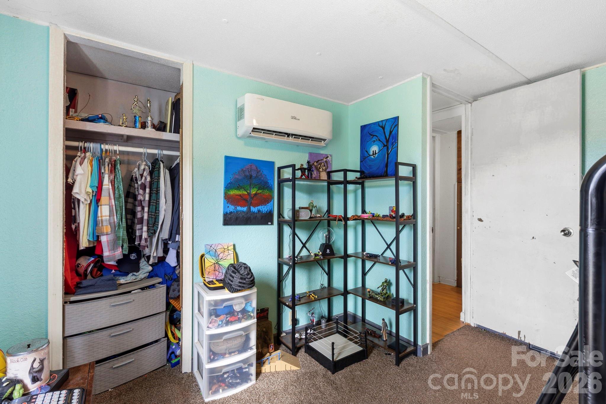 4 Mountain View Road — Asheville