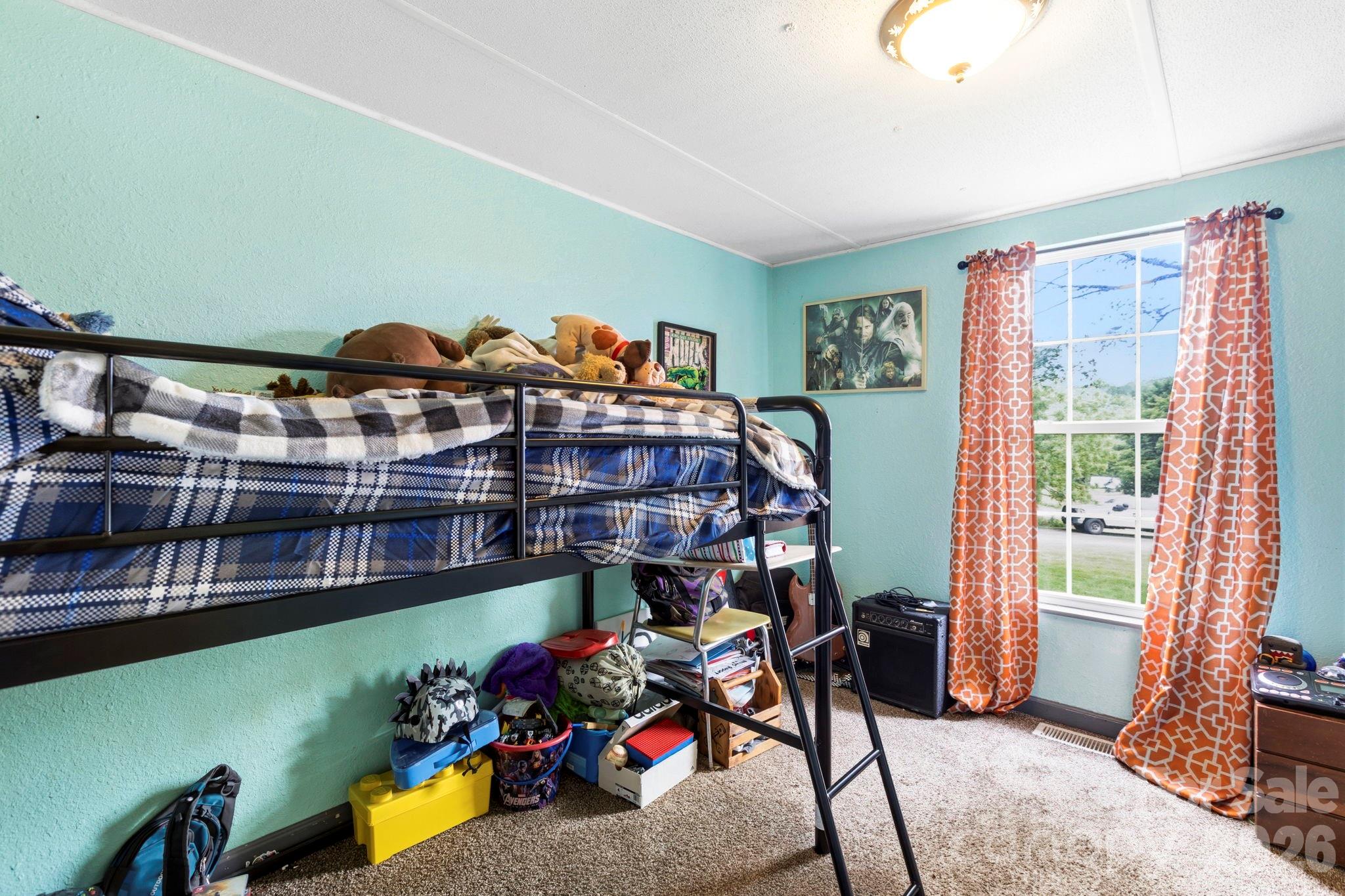 4 Mountain View Road — Asheville