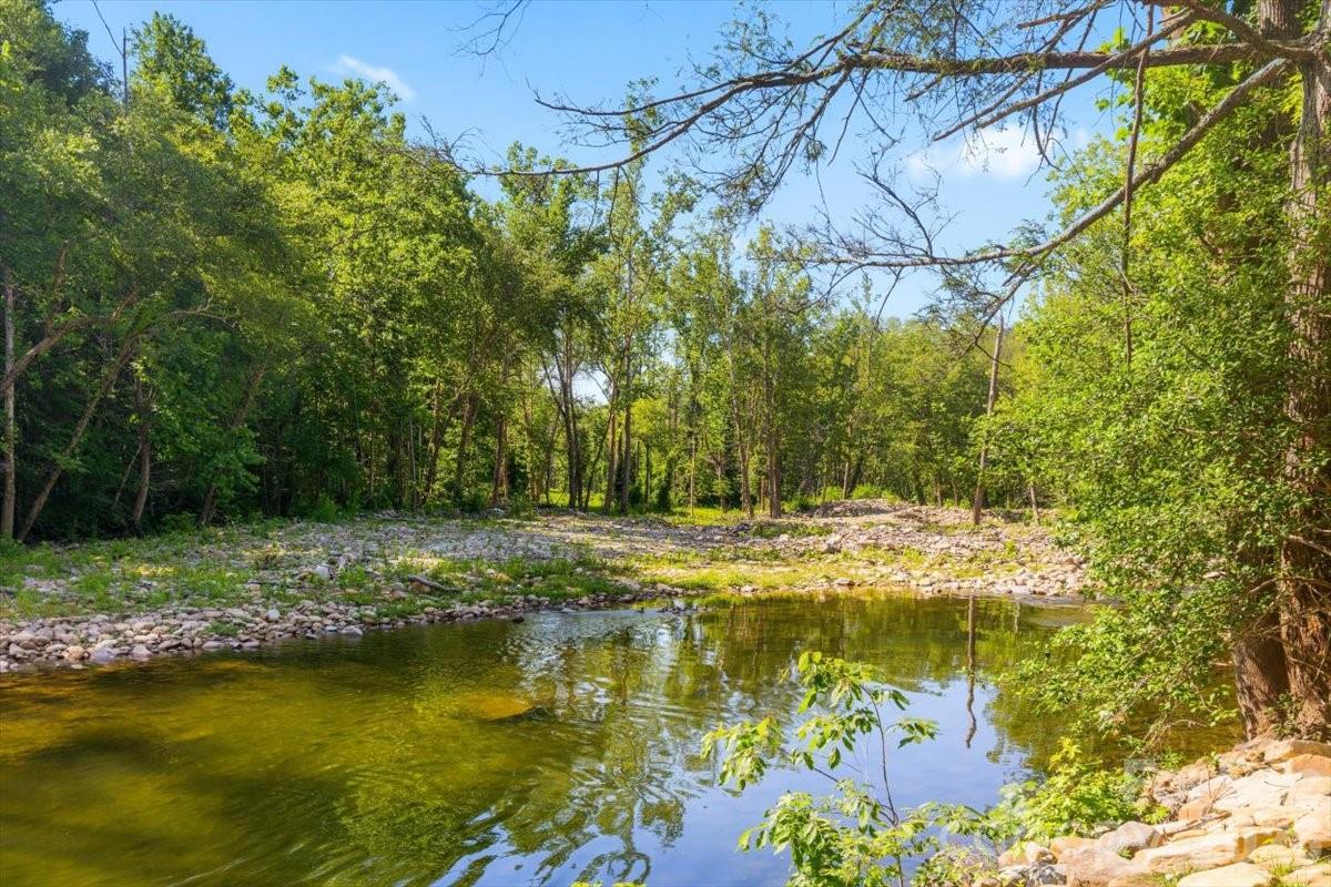 1878 Linville River Road — Nebo