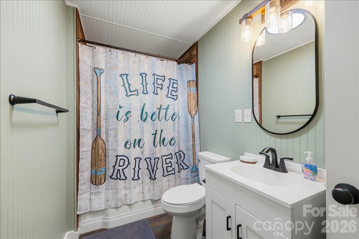 1878 Linville River Road — Nebo