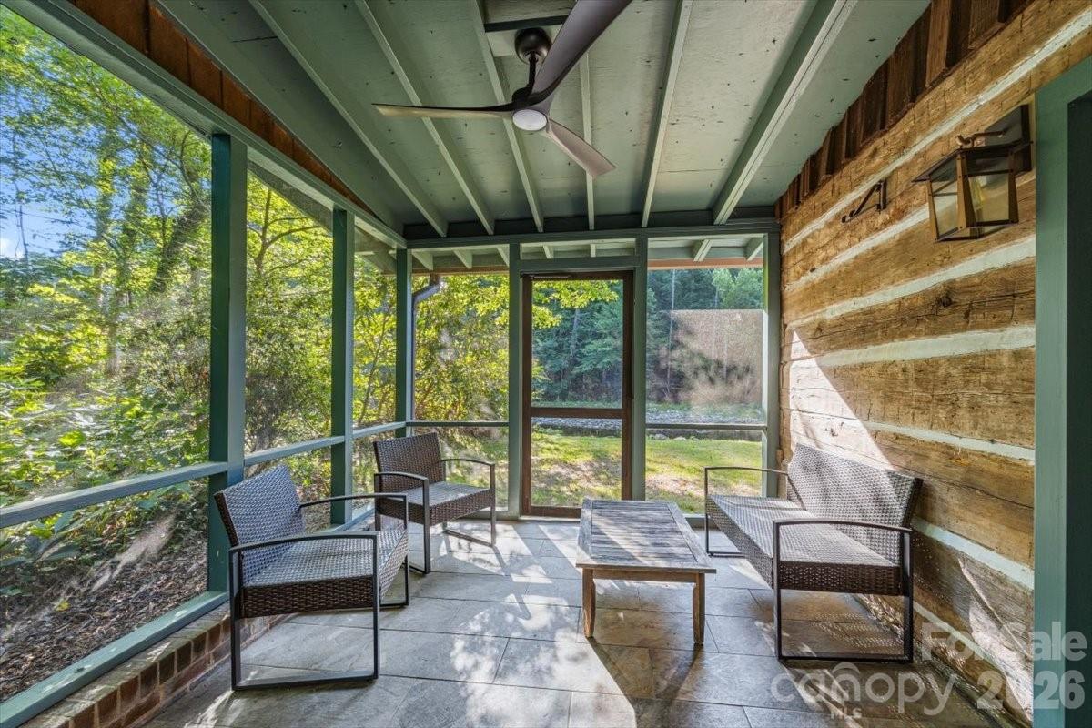 1878 Linville River Road — Nebo