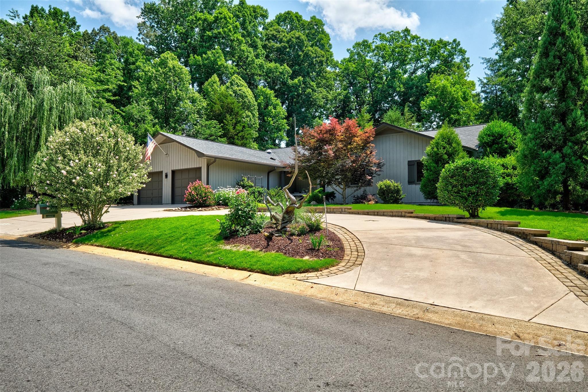 4 Catawba Ridge Court — Lake Wylie