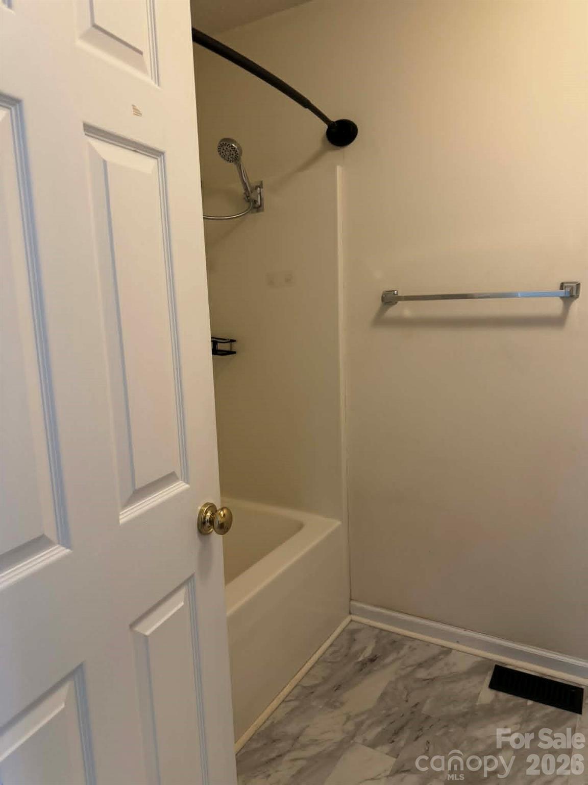 2588 Knight Drive — Lenoir