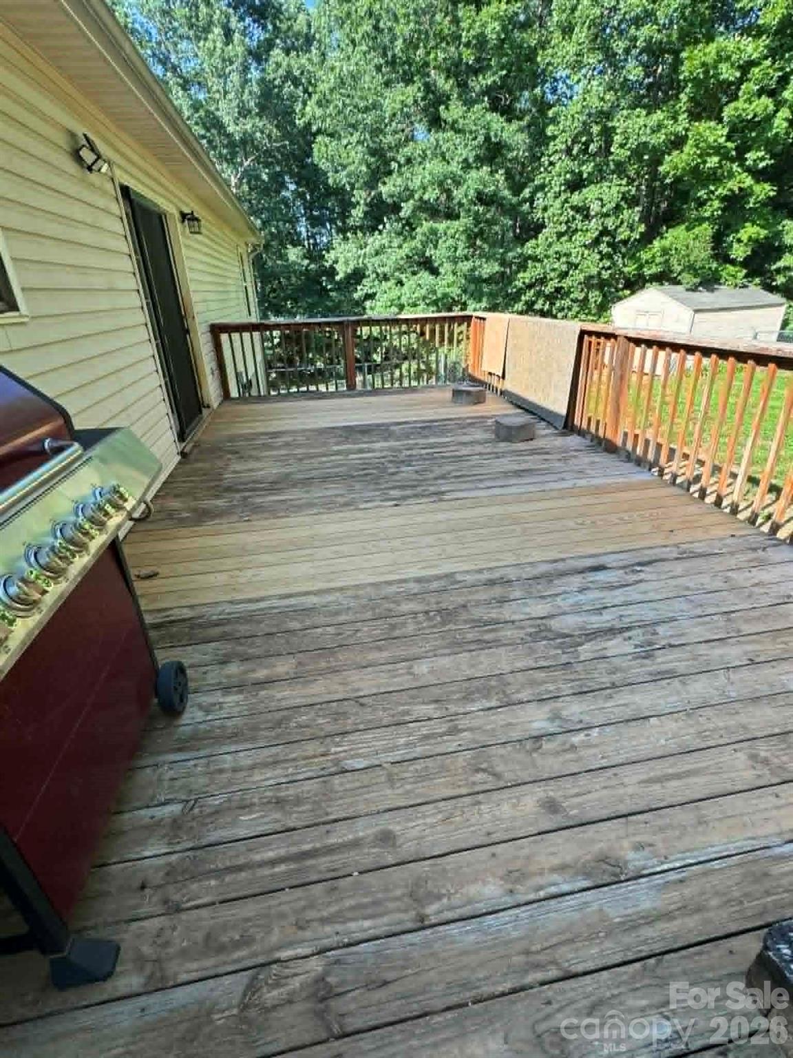 2588 Knight Drive — Lenoir