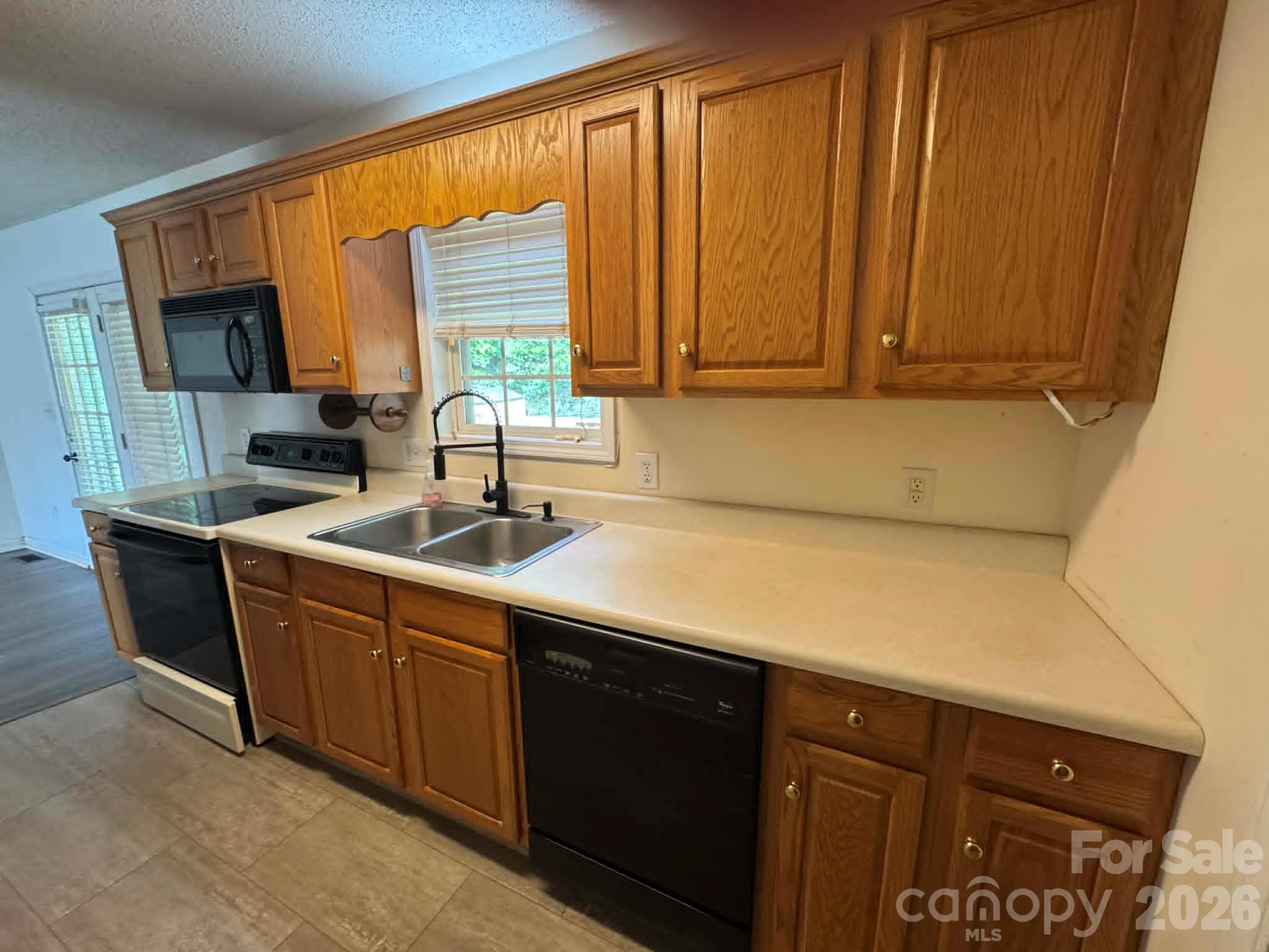2588 Knight Drive — Lenoir