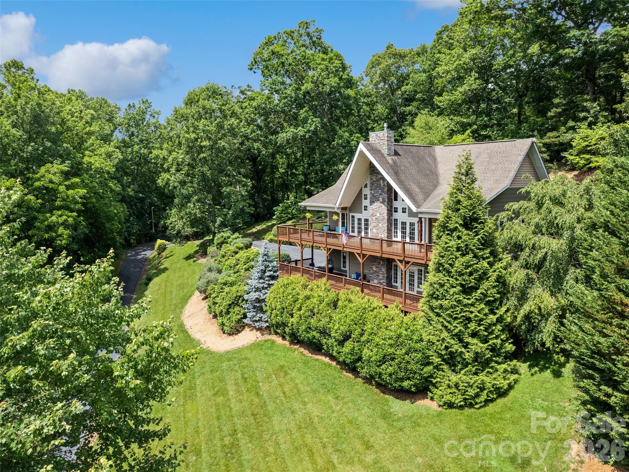 406 Inverness Drive — Waynesville