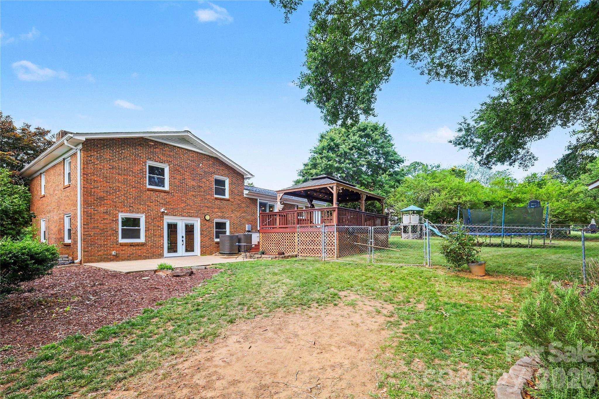 3035 River Road — Shelby