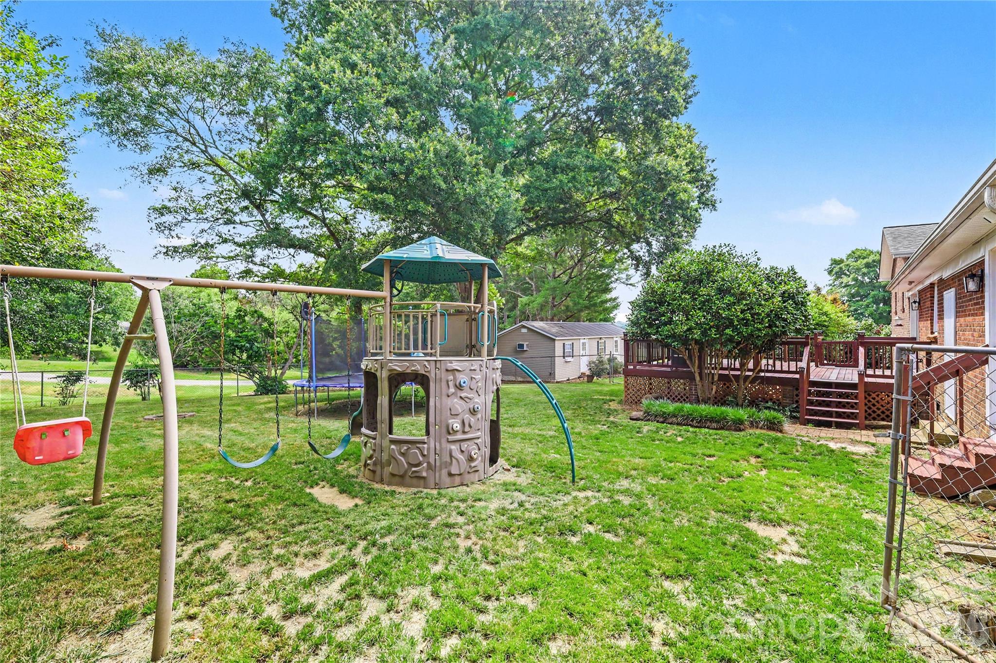 3035 River Road — Shelby