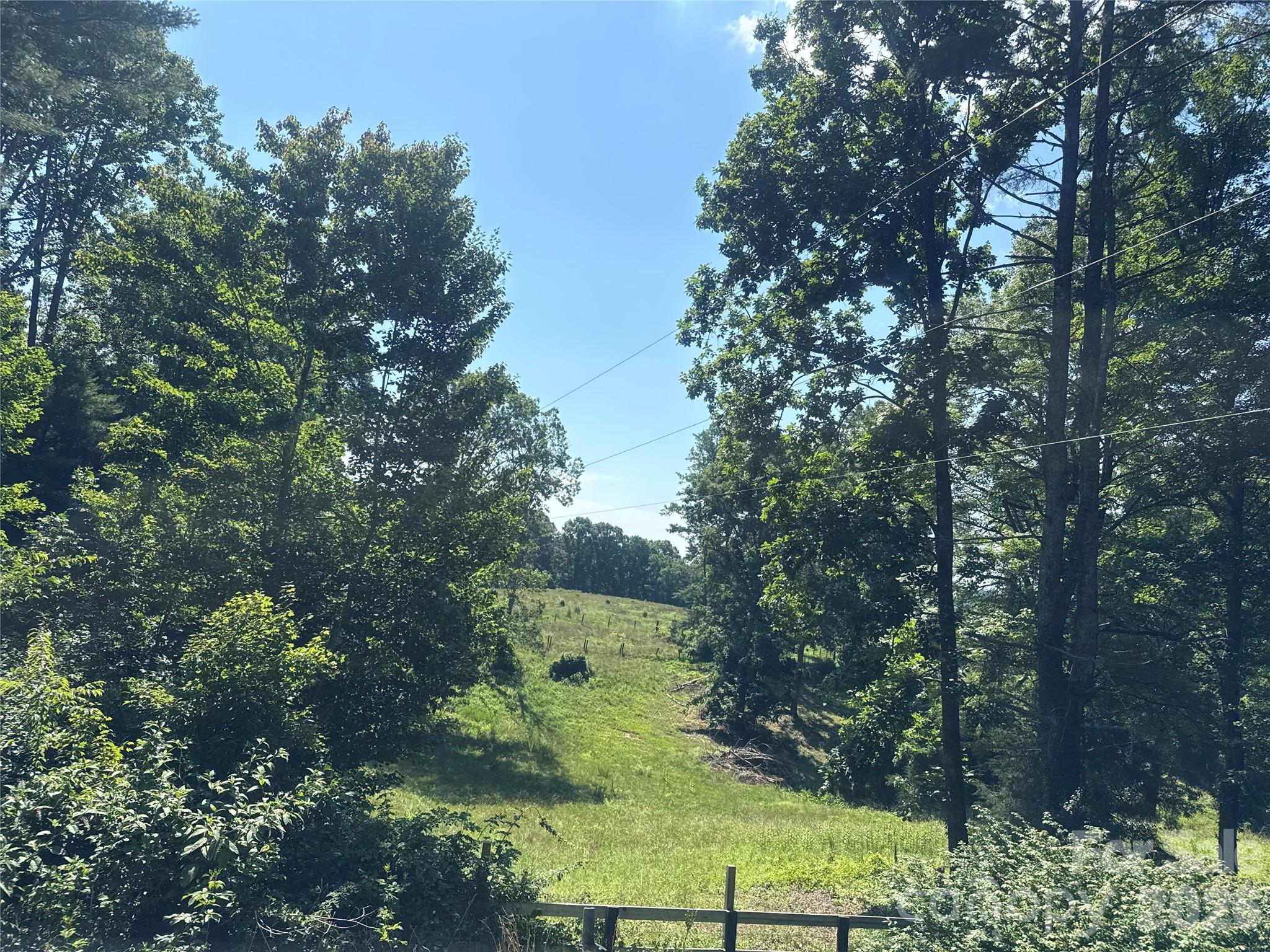 1135 Iron Circle — Morganton