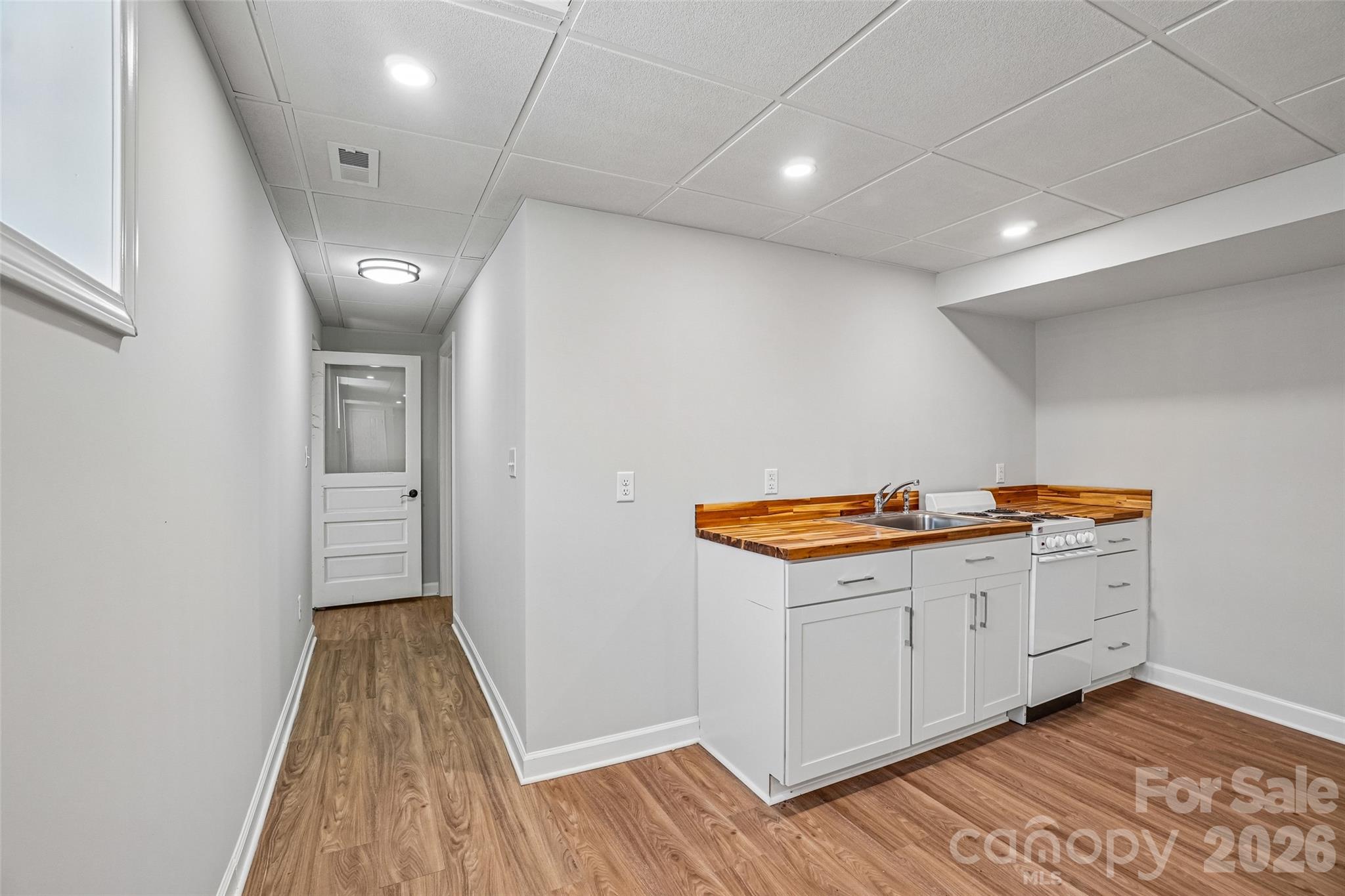 28 Ridgefield Place — Asheville