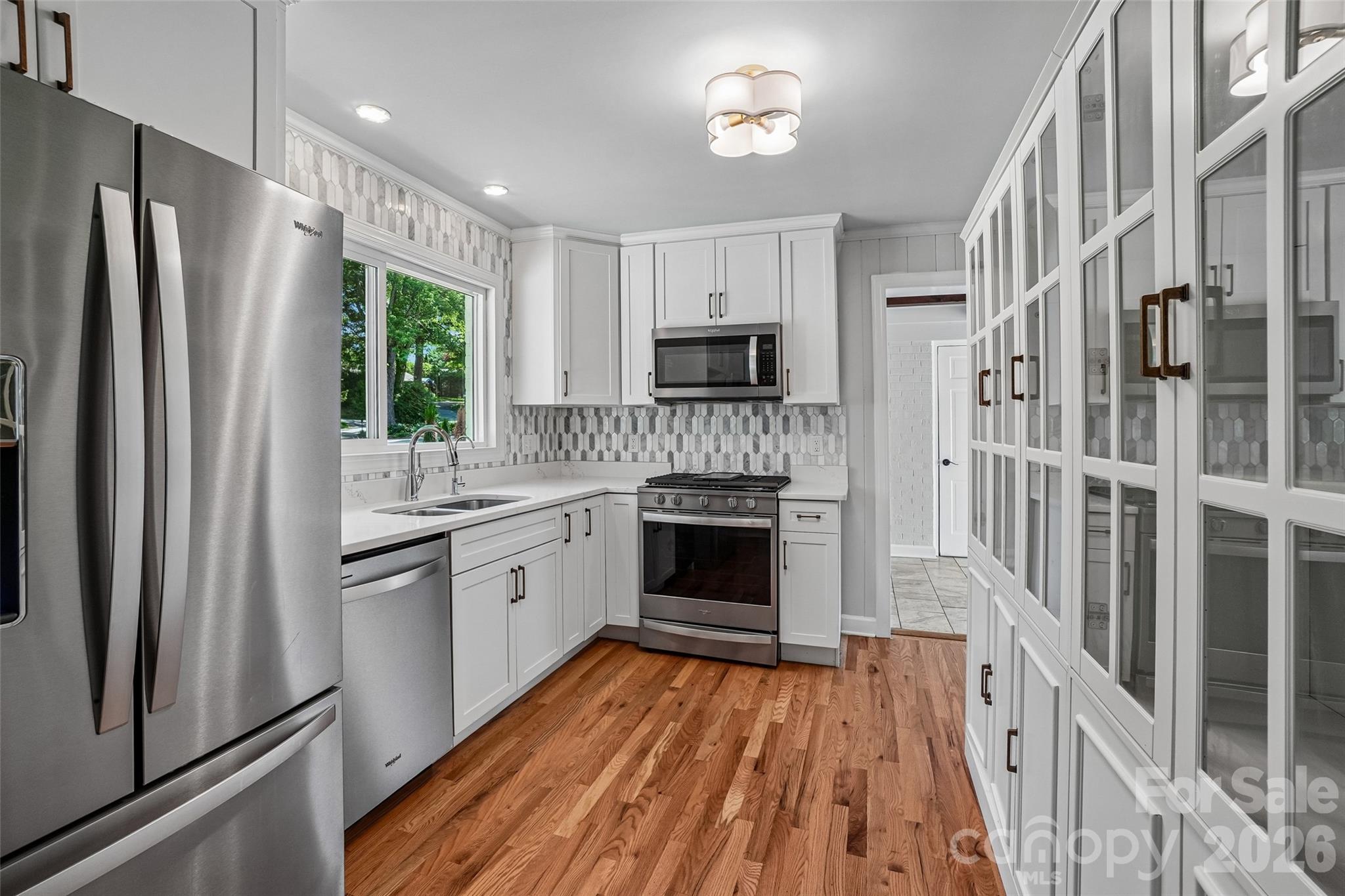 28 Ridgefield Place — Asheville