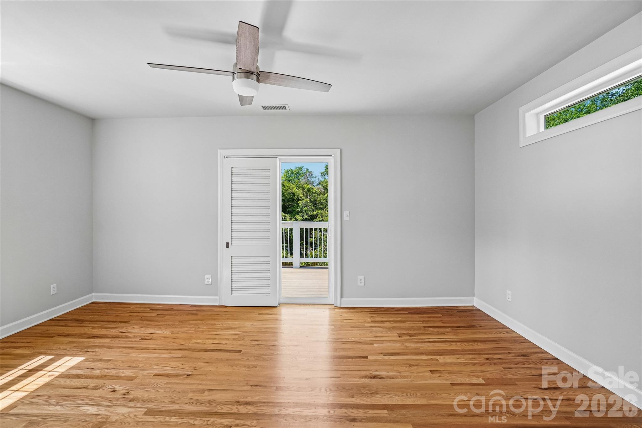 28 Ridgefield Place — Asheville