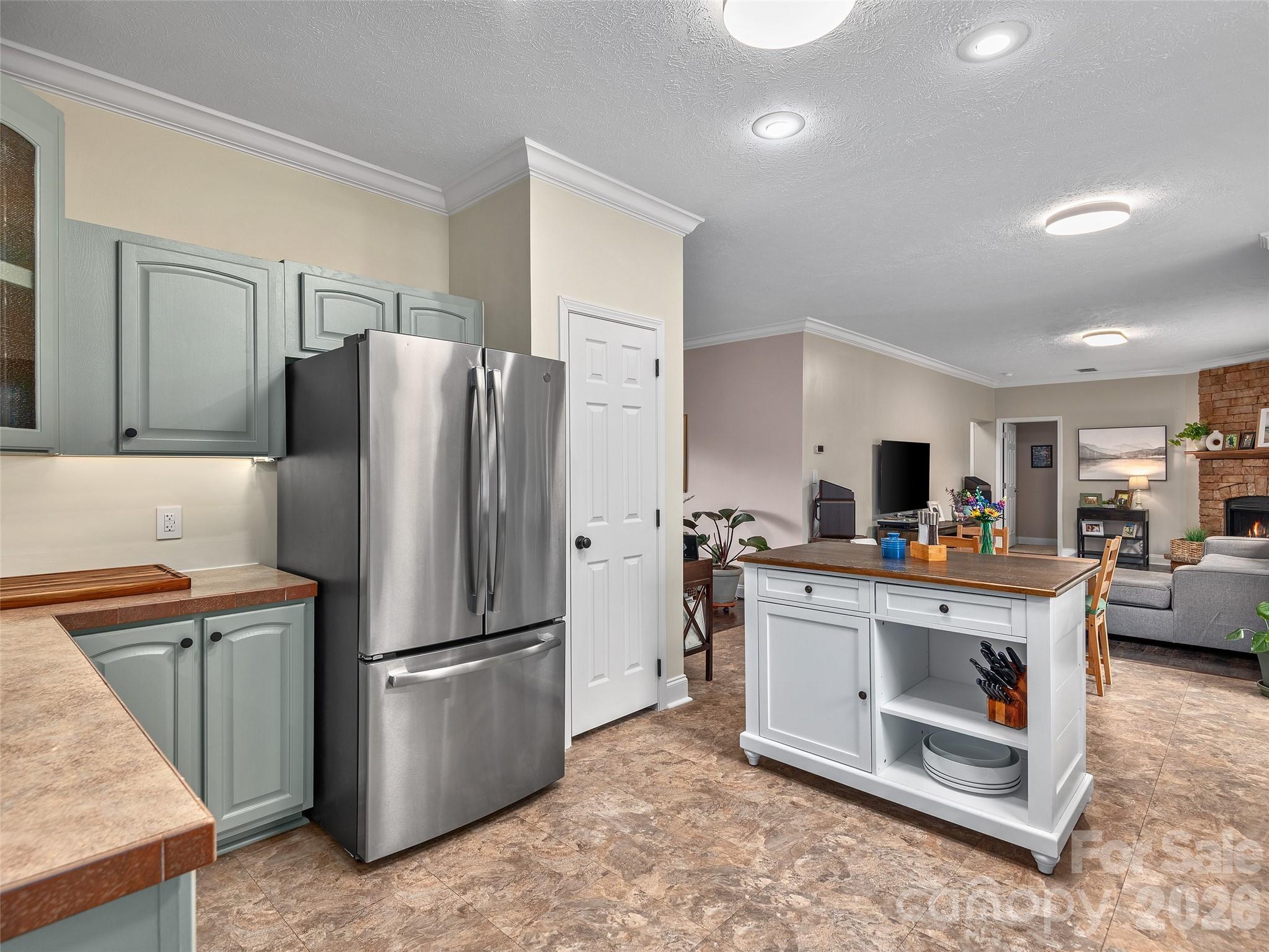 9 Cedar Hill Road — Asheville