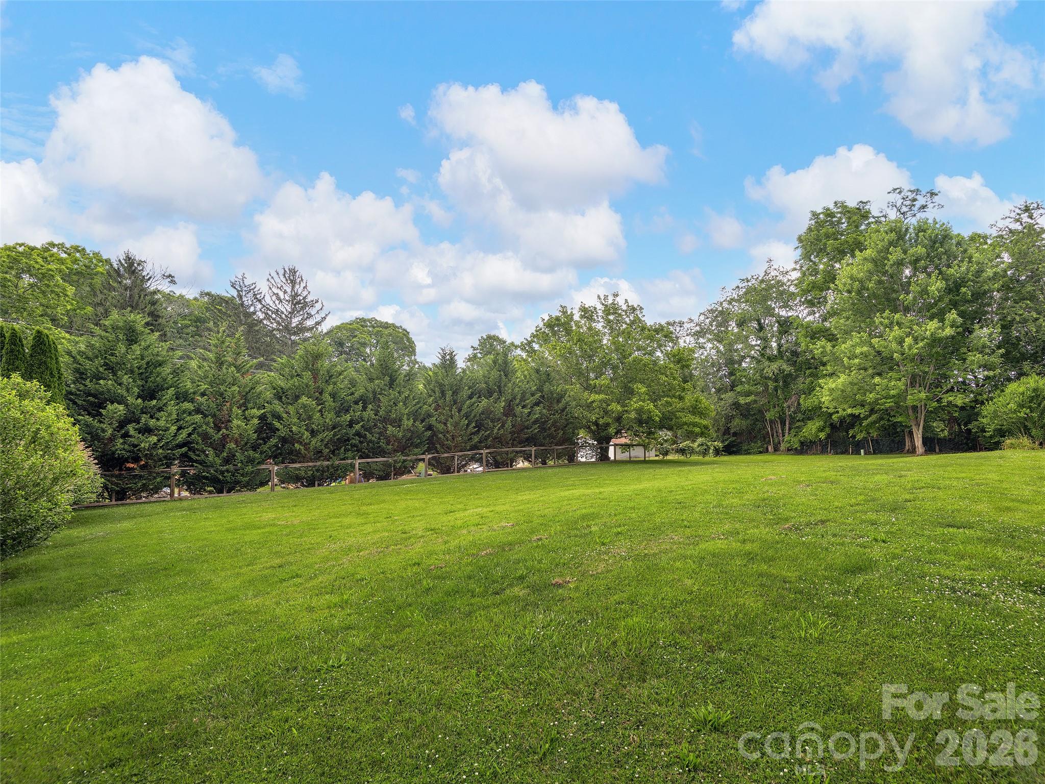 9 Cedar Hill Road — Asheville
