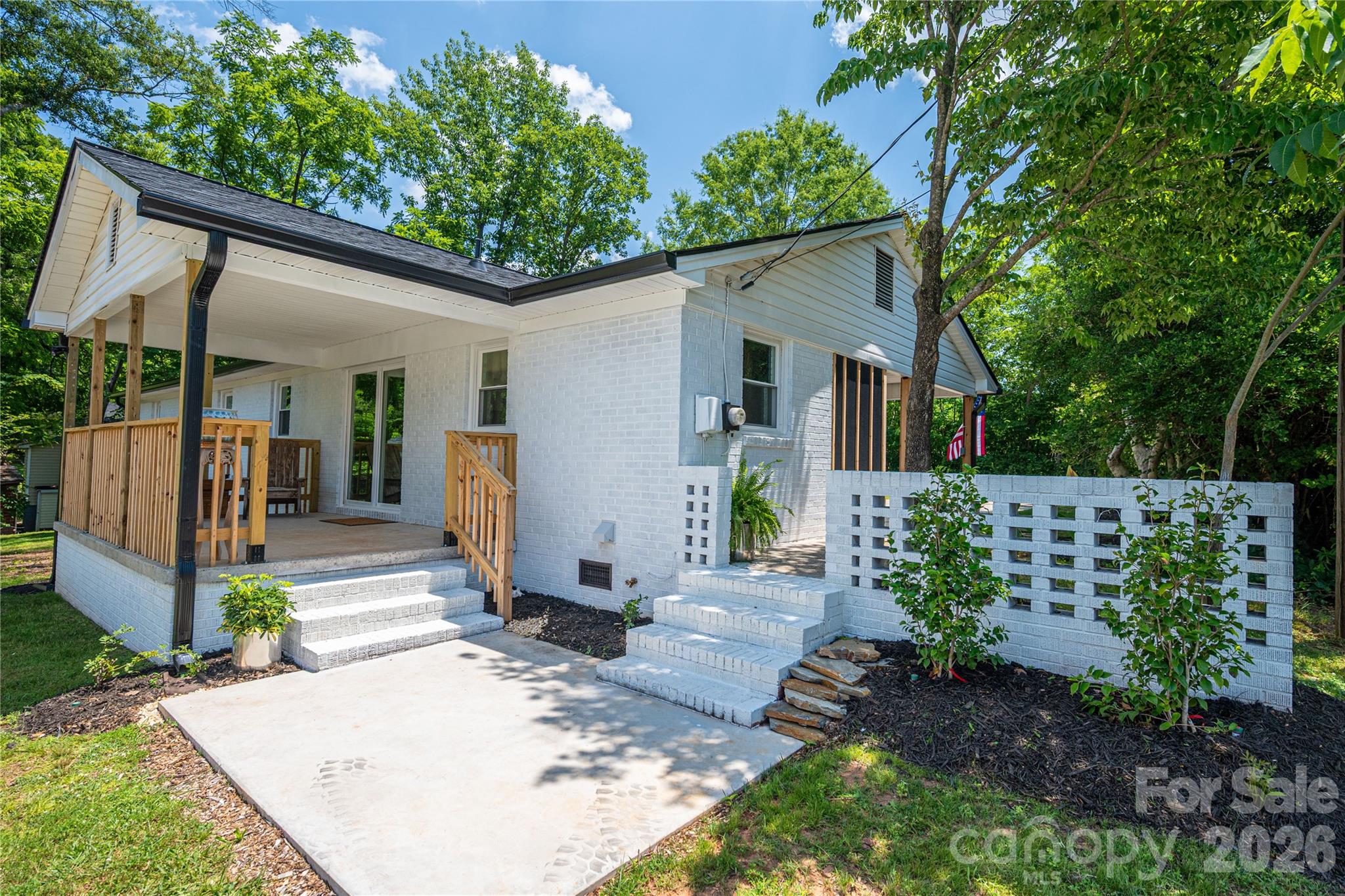 220 Lackey Street — Kings Mountain