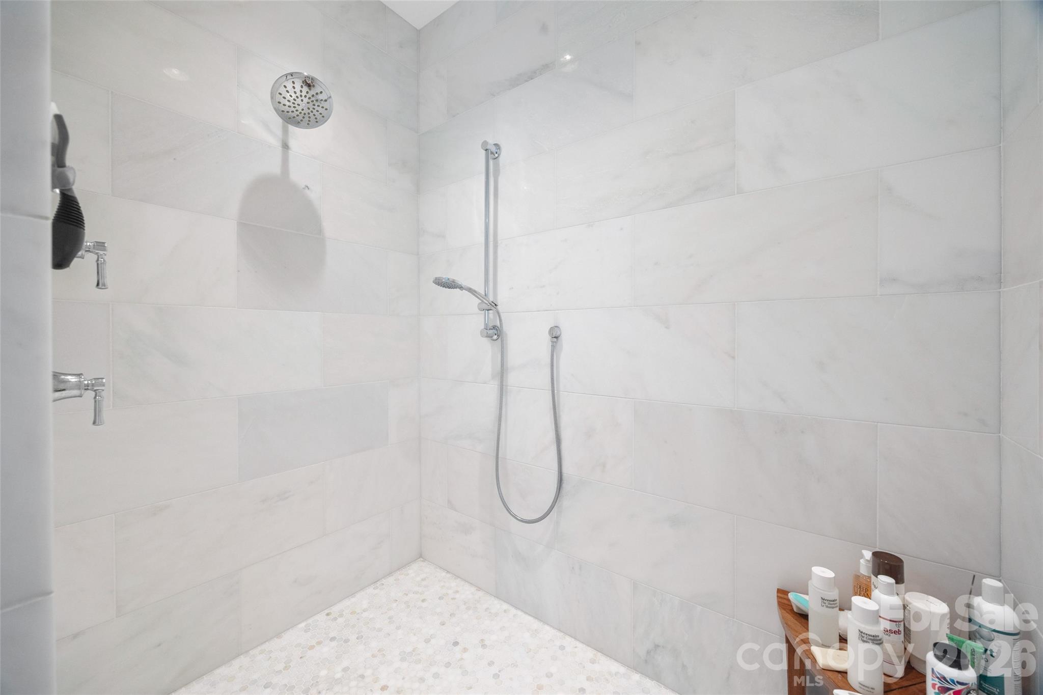 1408 Cortland Road W — Charlotte