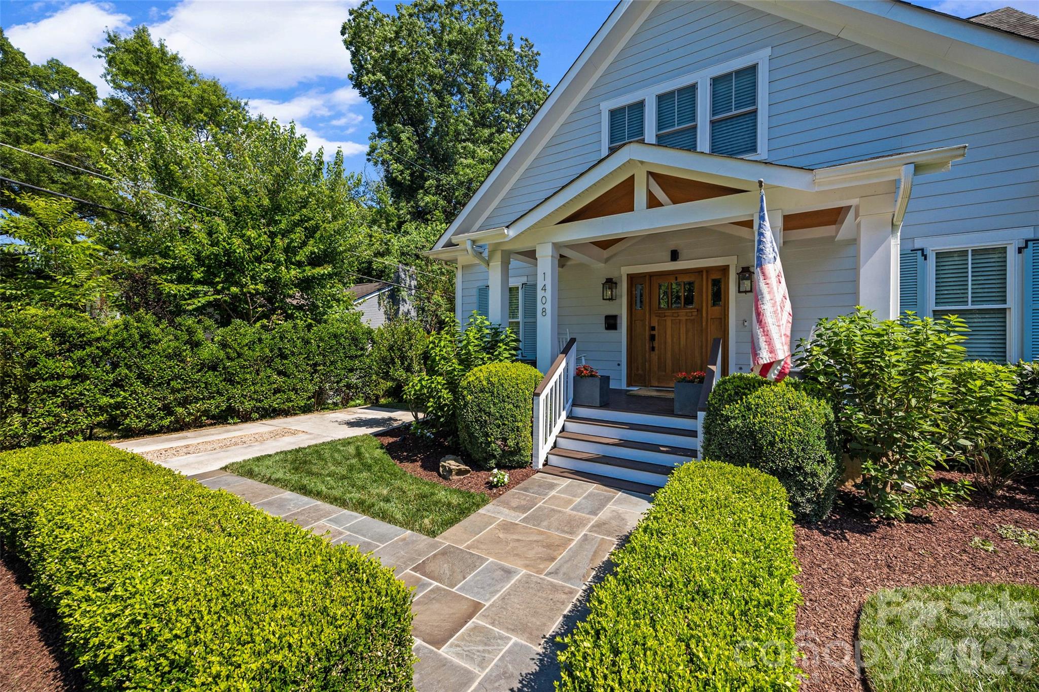 1408 Cortland Road W — Charlotte