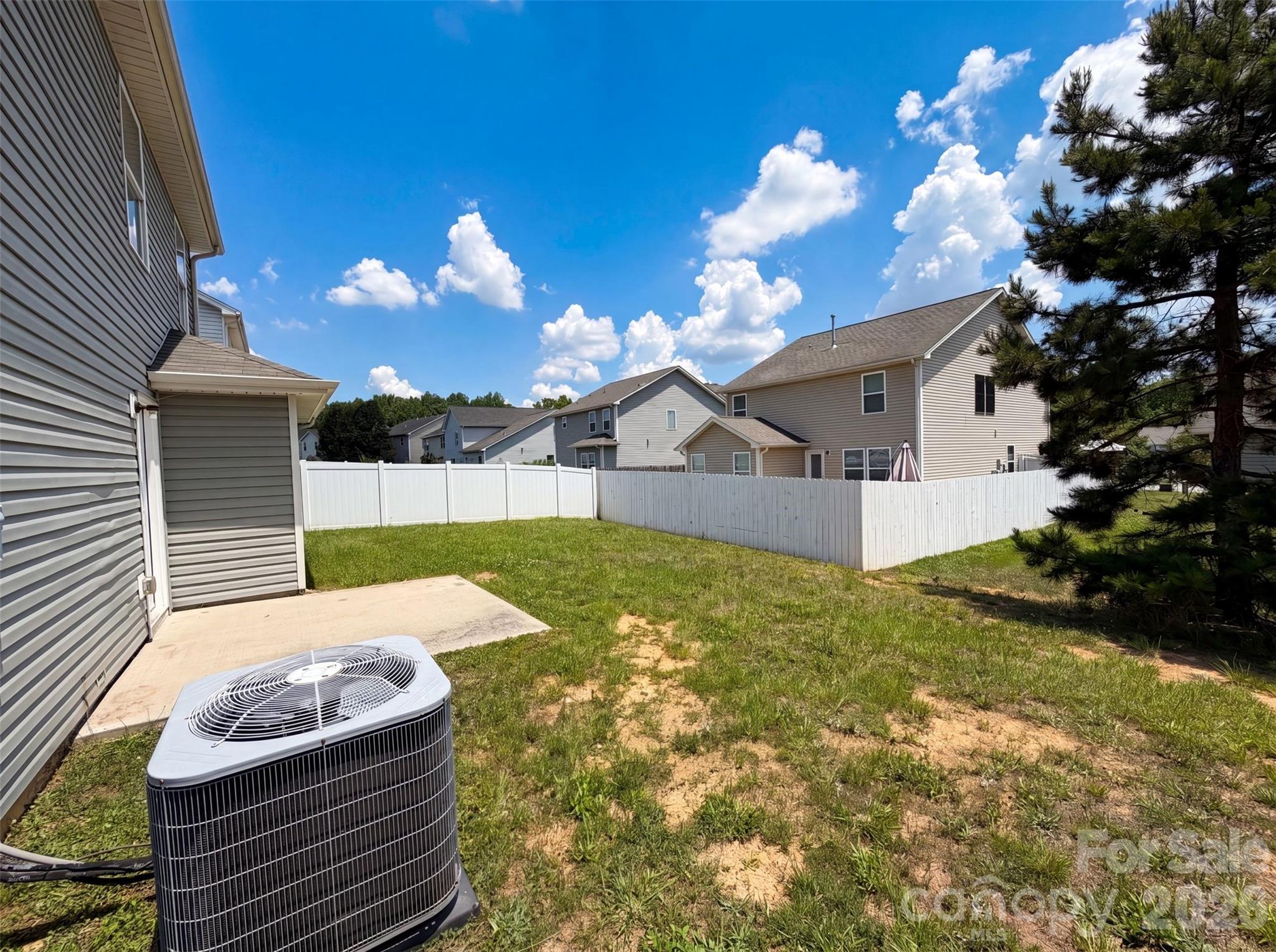 1708 Sawtooth Court — Landis