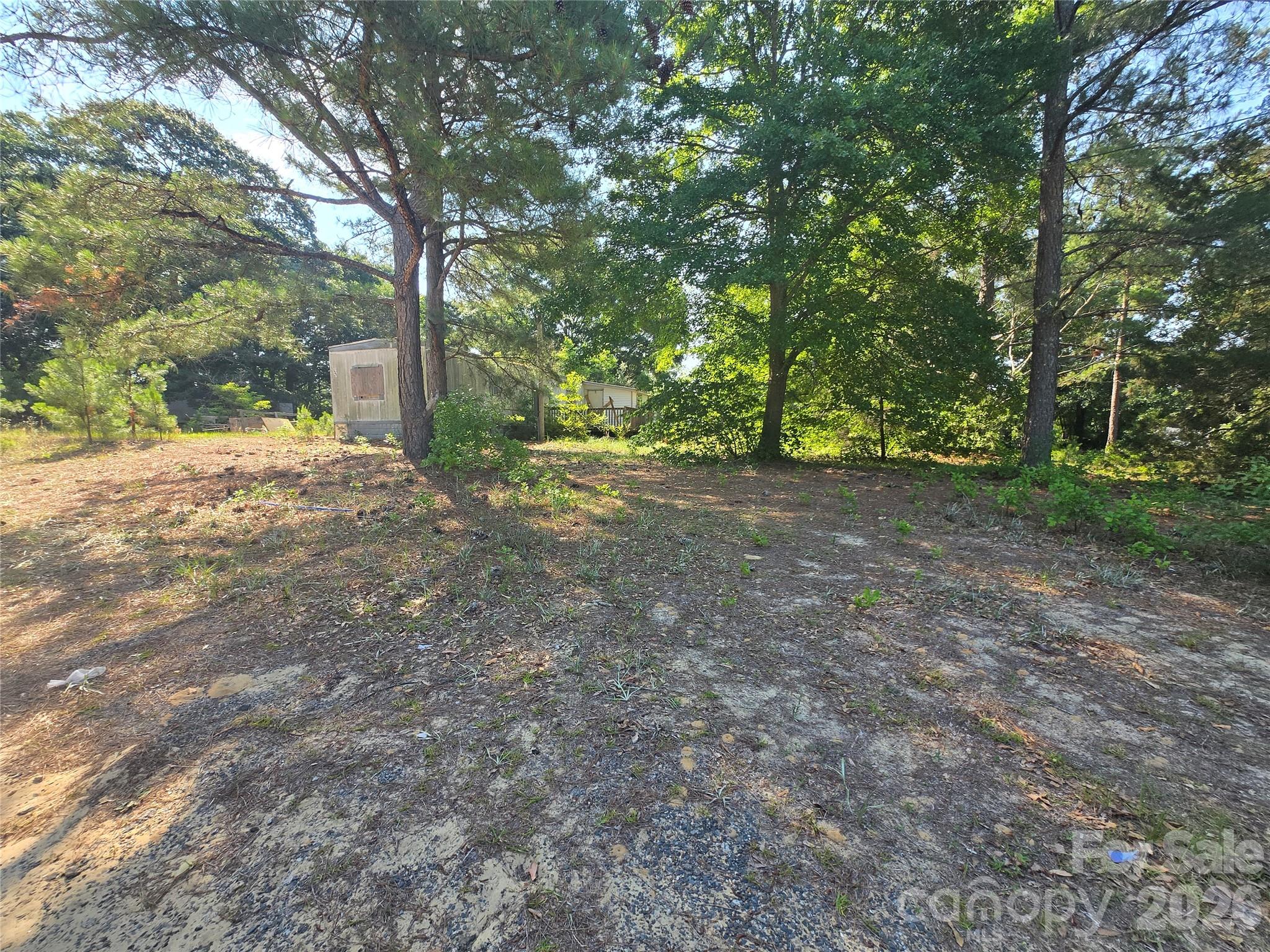 134 Duncan Road — Hamlet
