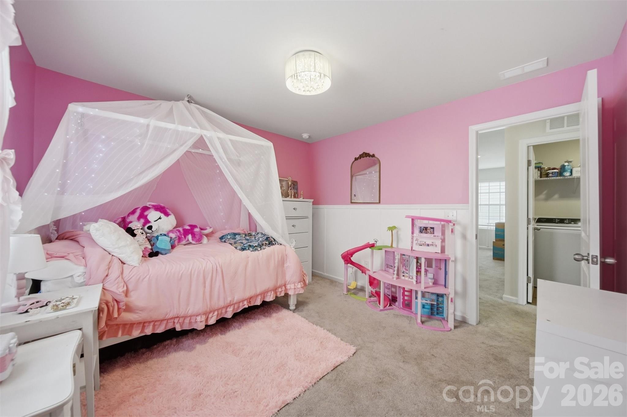 2464 Trollinger Drive — Catawba