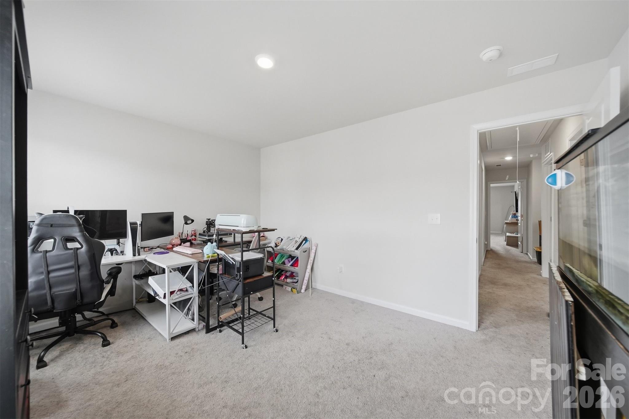 2464 Trollinger Drive — Catawba
