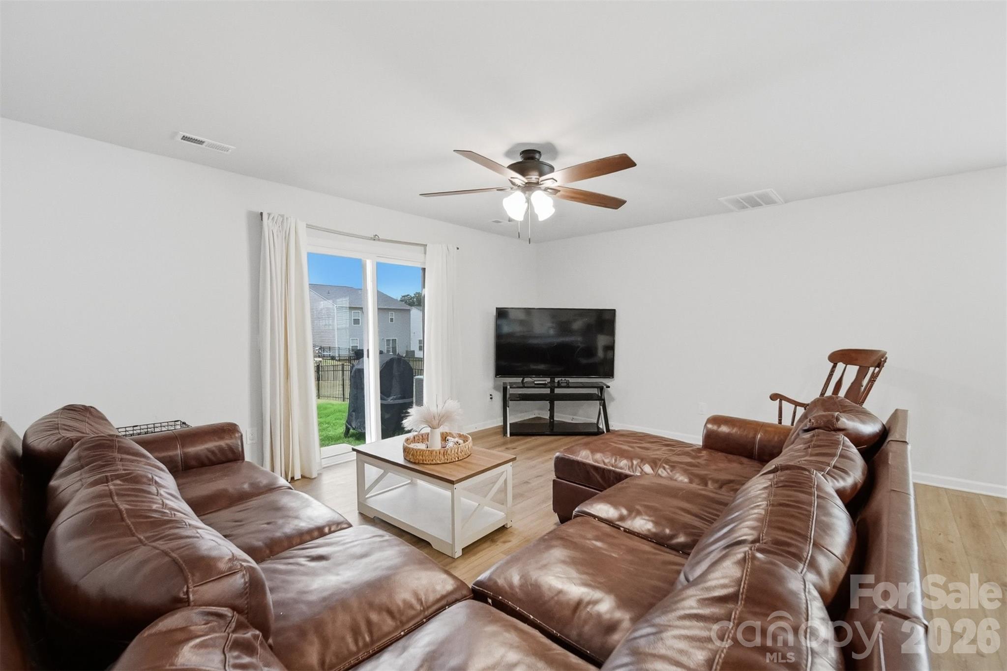 2464 Trollinger Drive — Catawba