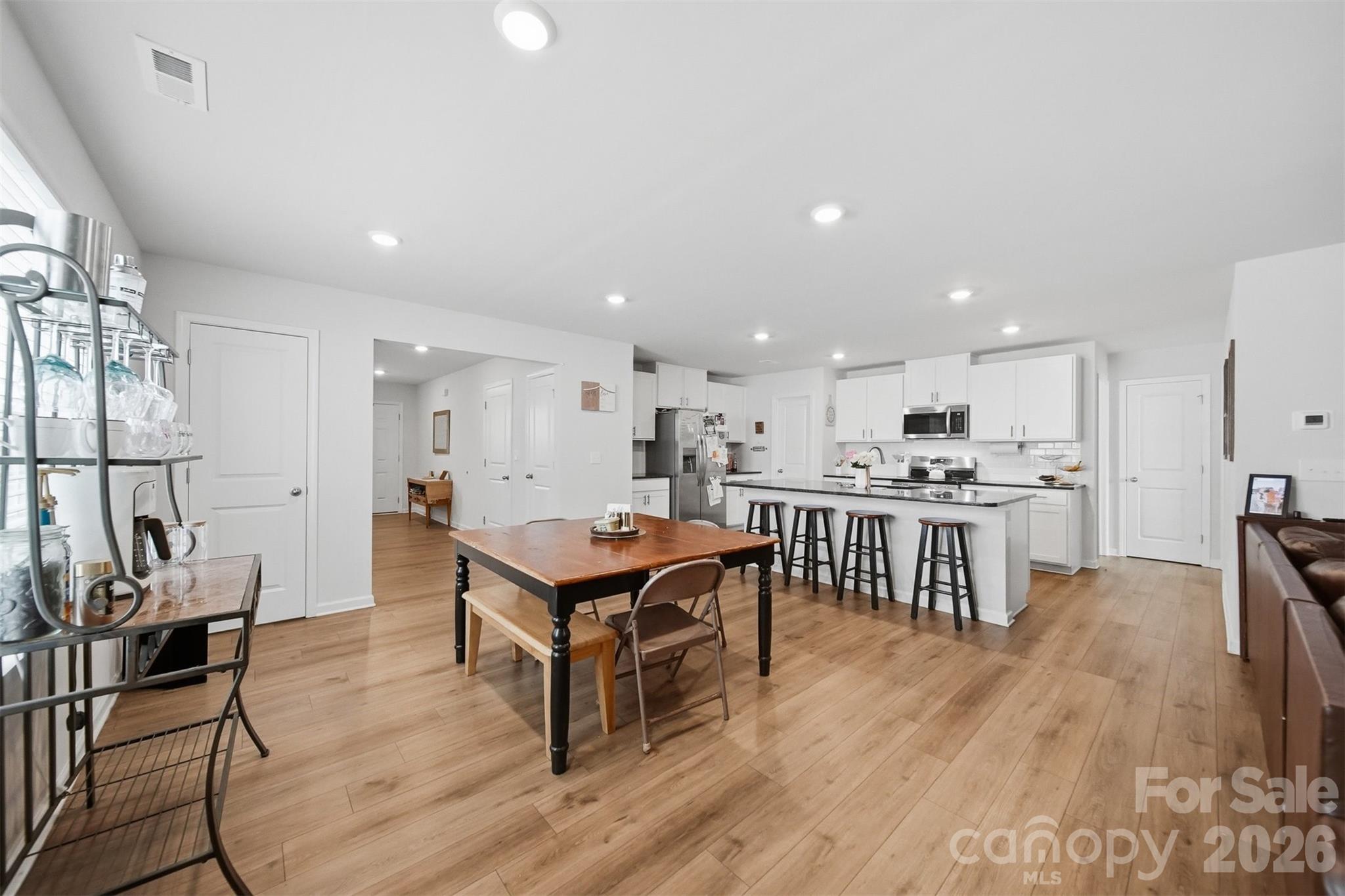 2464 Trollinger Drive — Catawba