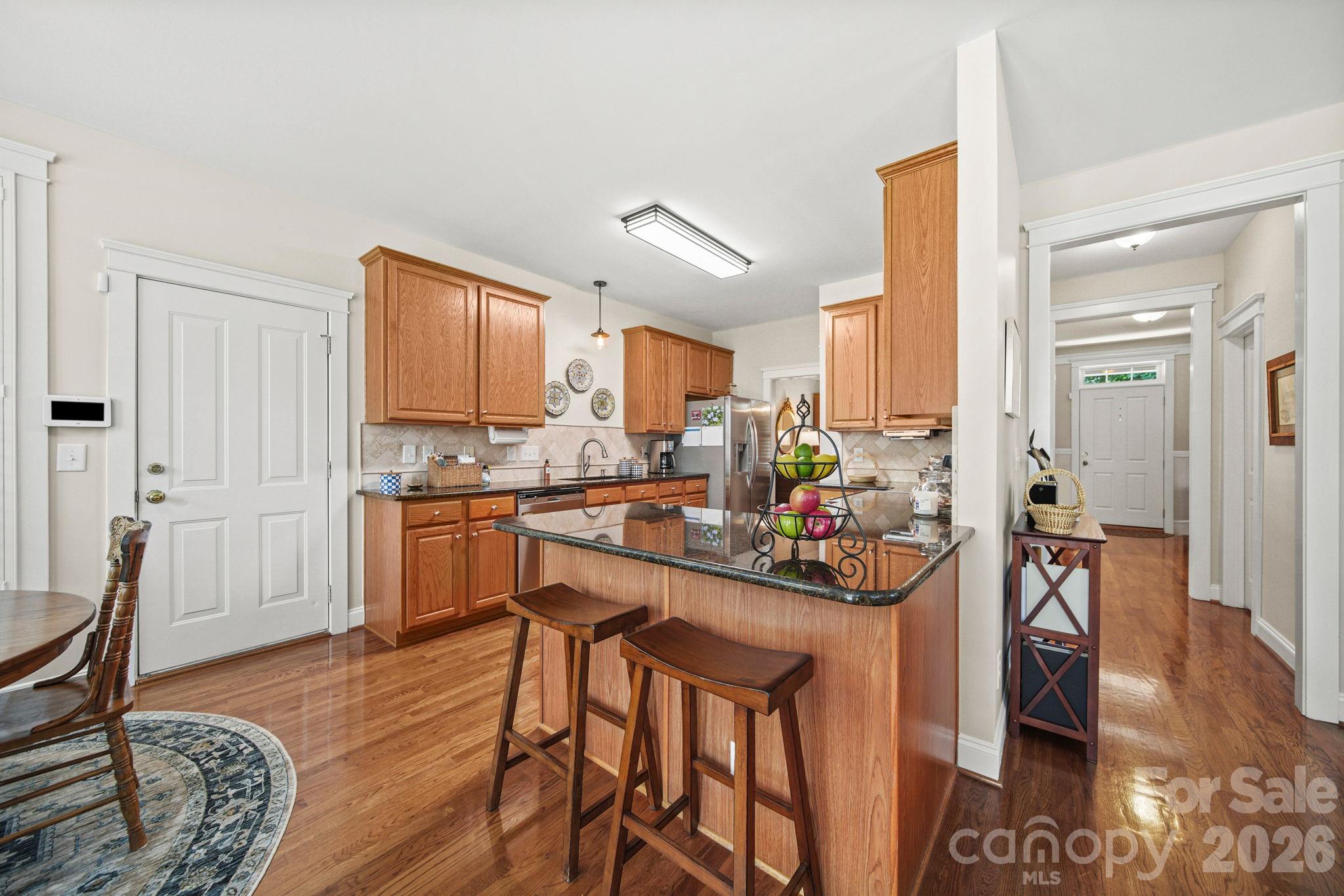 7800 Red Oaks Trail — Waxhaw