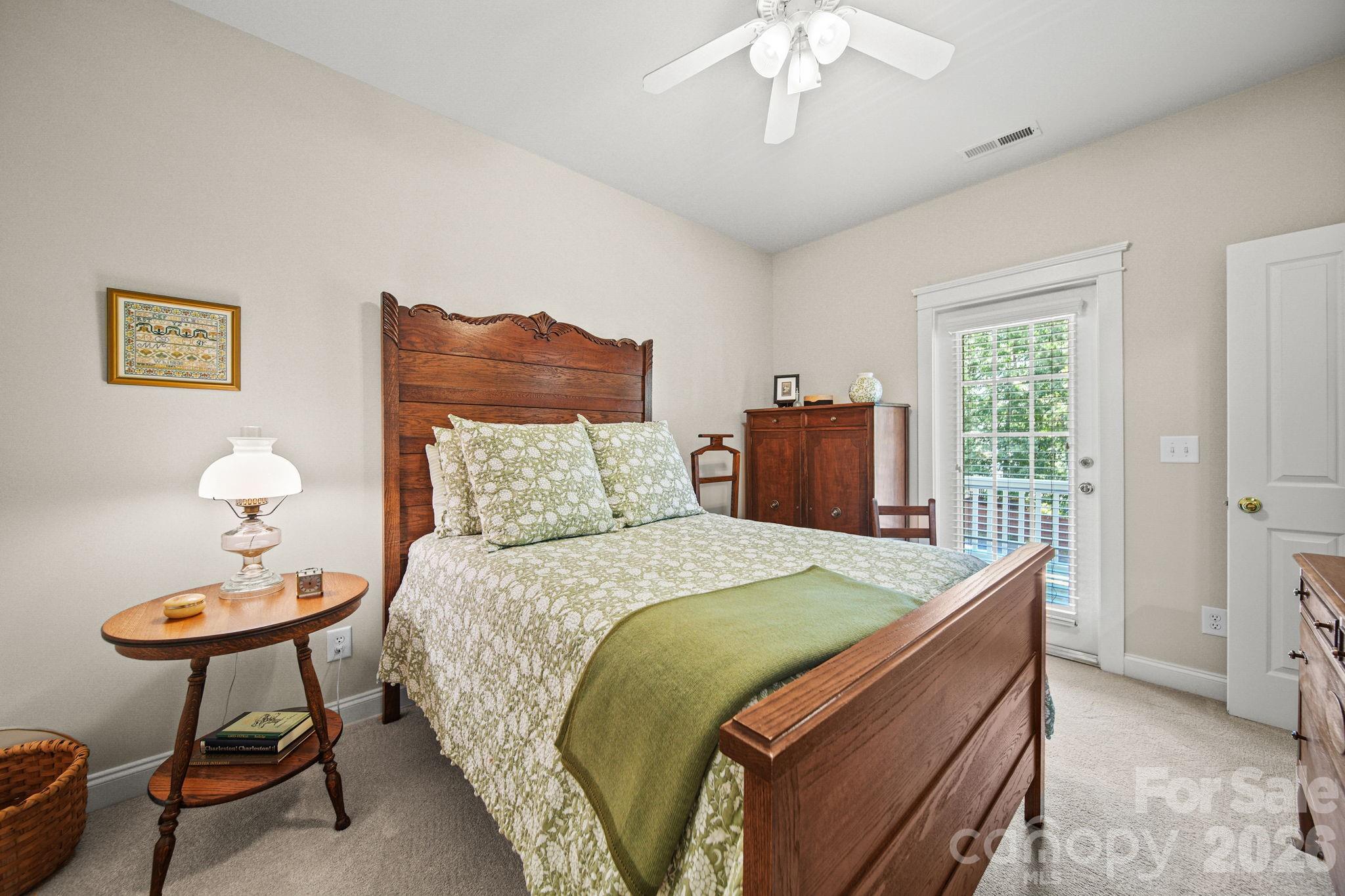 7800 Red Oaks Trail — Waxhaw