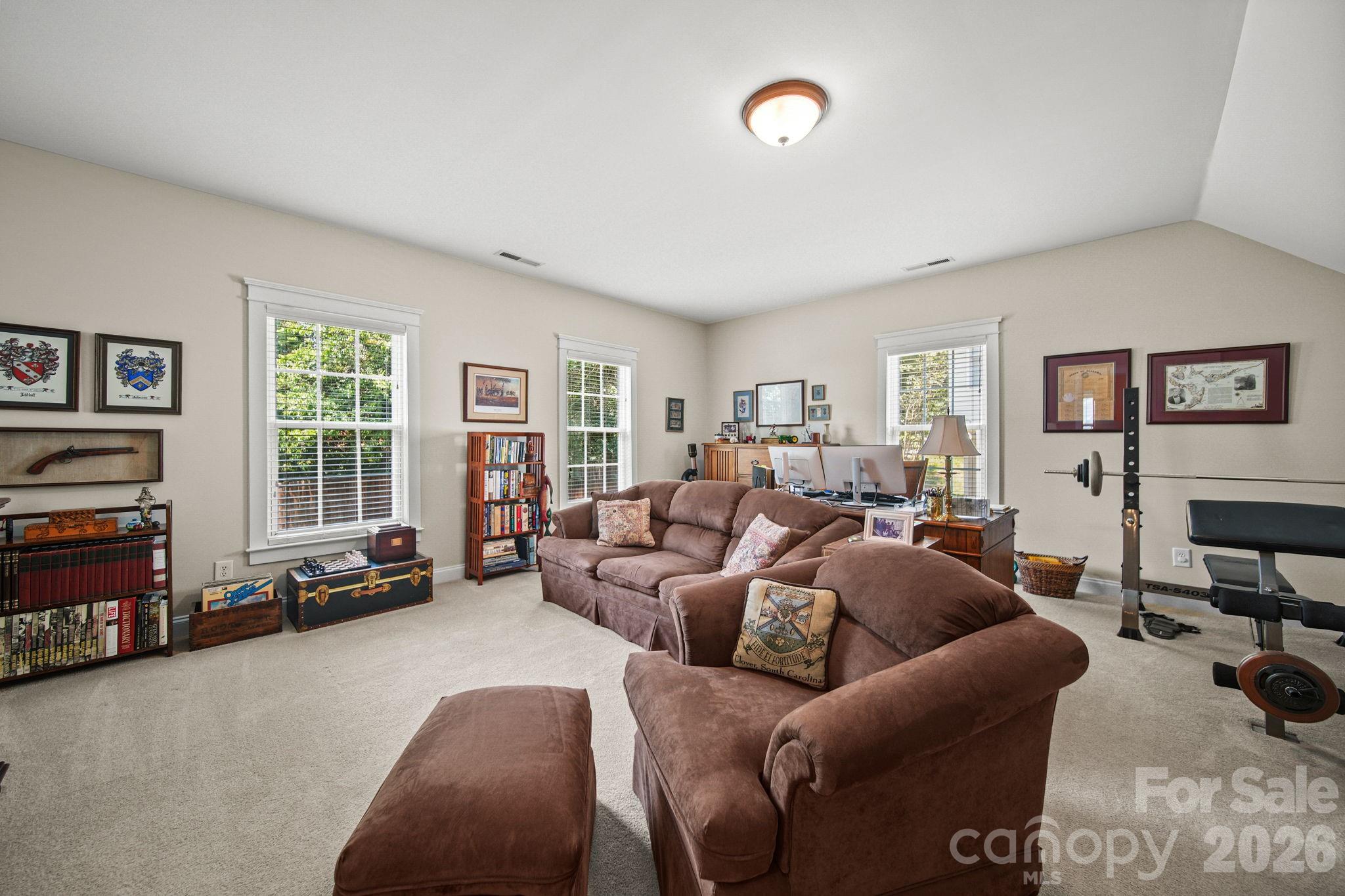 7800 Red Oaks Trail — Waxhaw