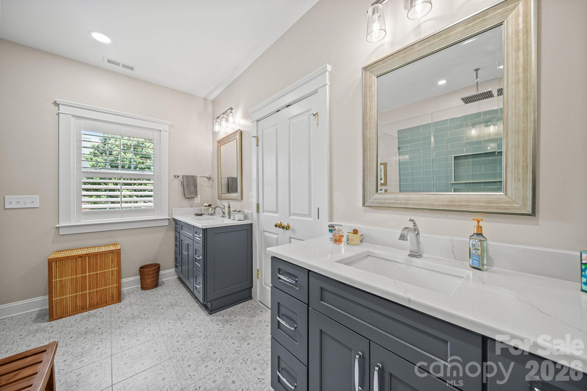 7800 Red Oaks Trail — Waxhaw