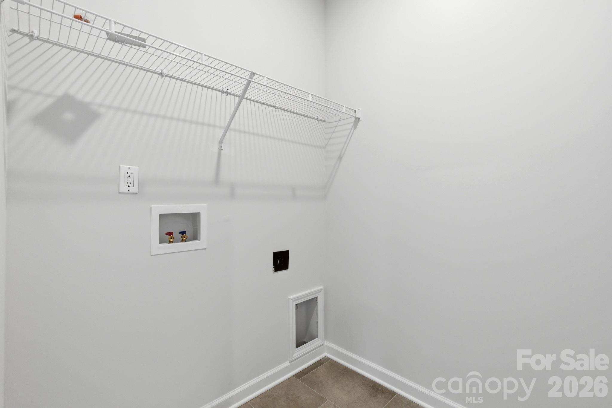 2316 Painted Trail — Catawba