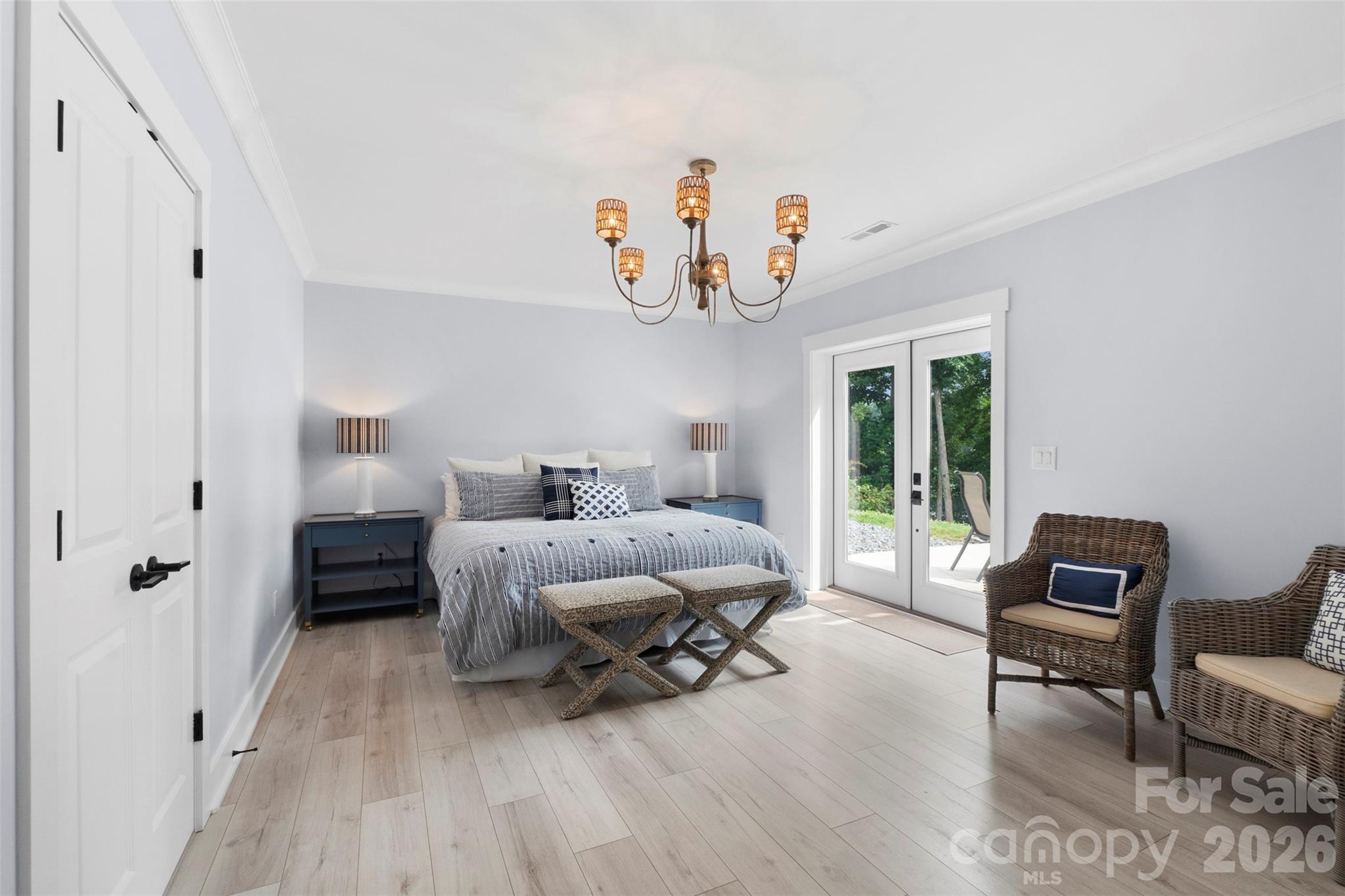 645 Riverside Drive — Lexington