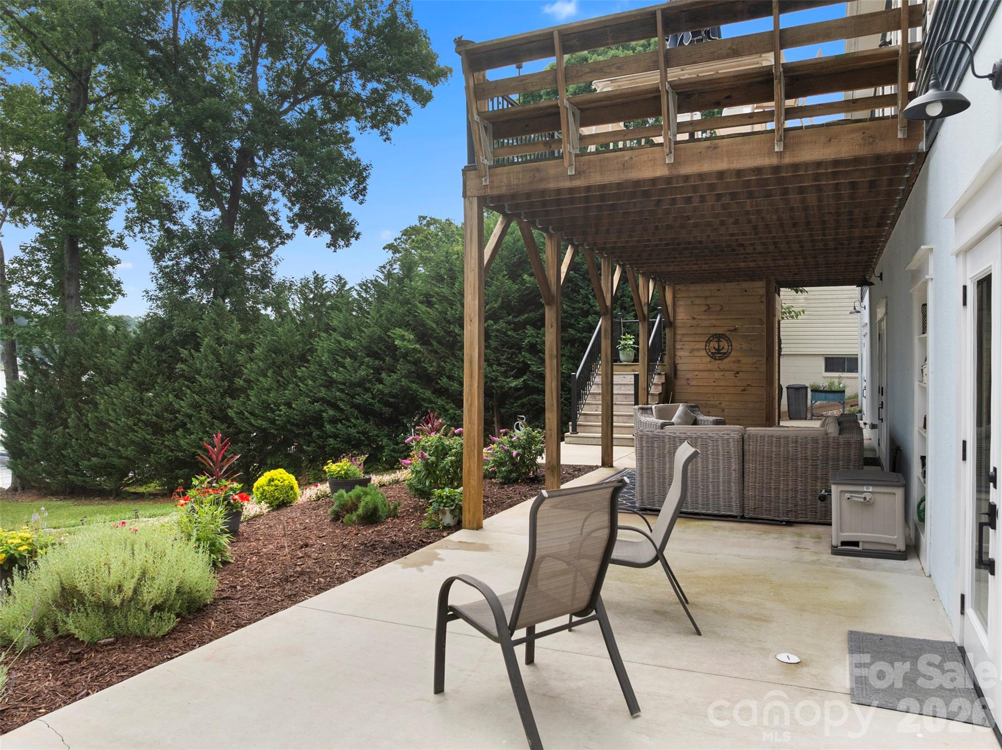 645 Riverside Drive — Lexington